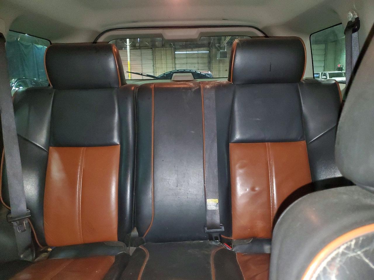 2006 Hummer H3 Black vin: 5GTDN136268323090