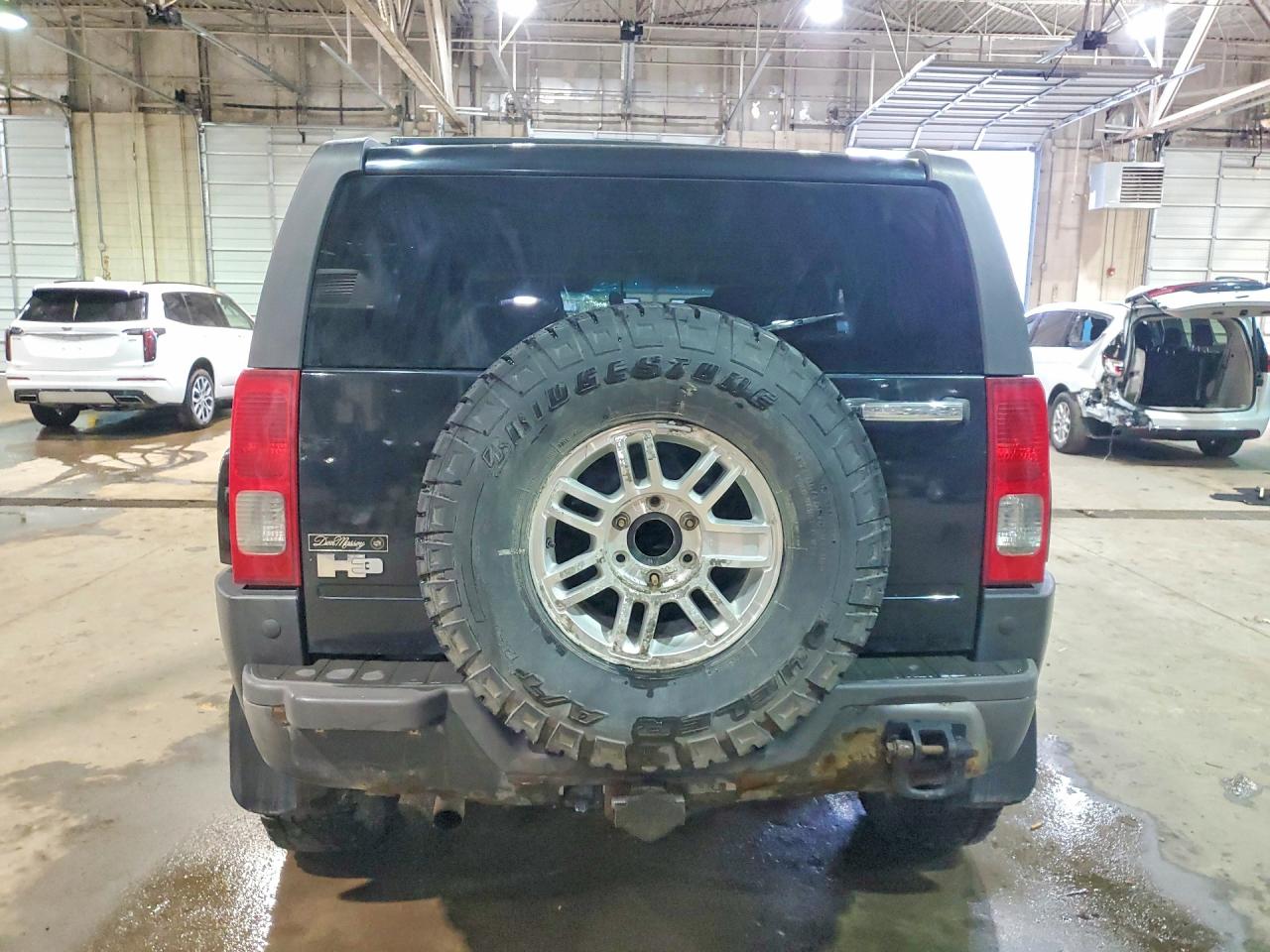 2006 Hummer H3 Black vin: 5GTDN136268323090