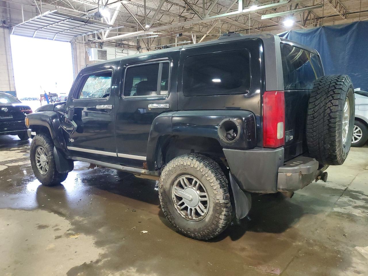 2006 Hummer H3 Black vin: 5GTDN136268323090