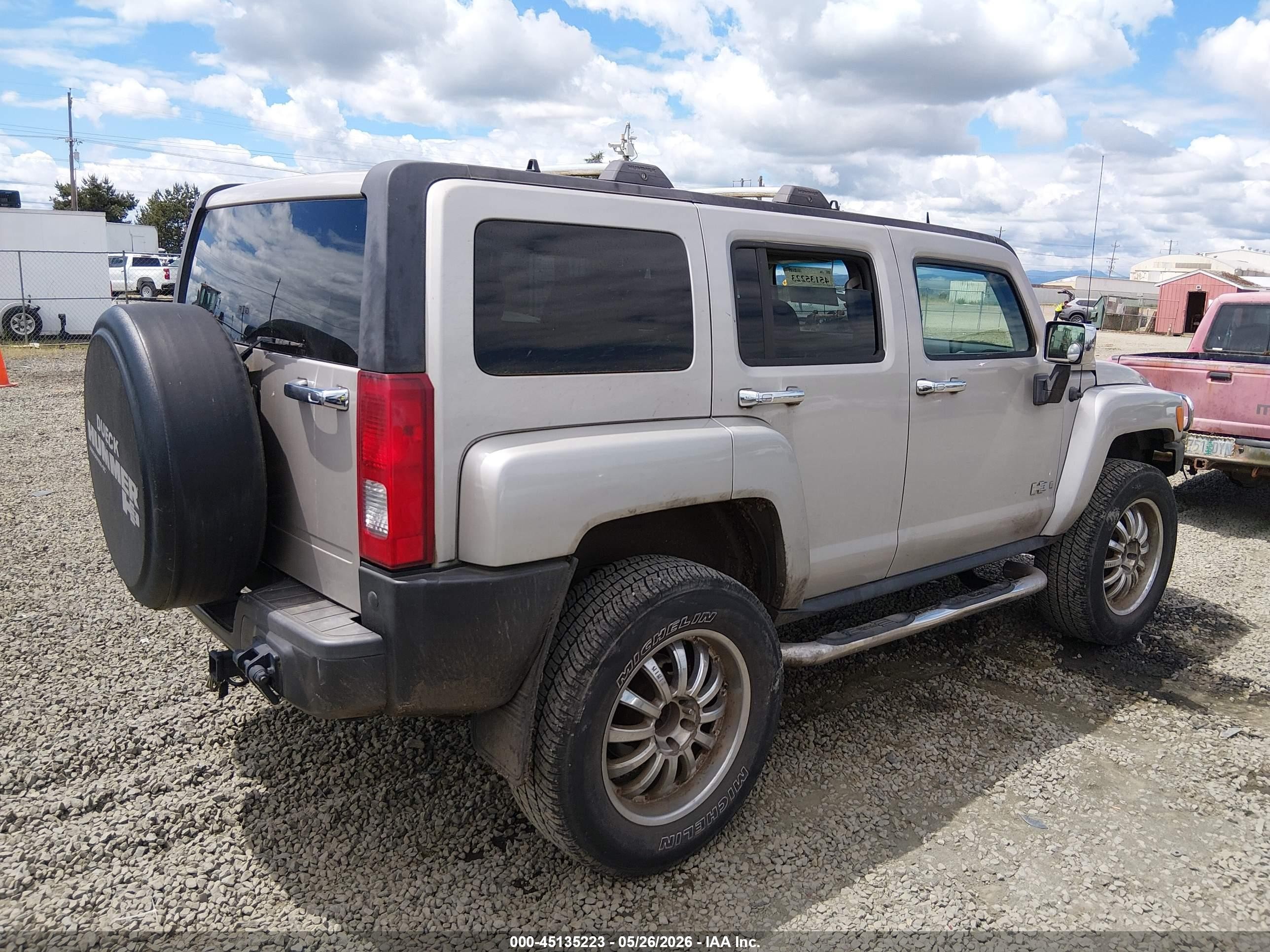 2006 Hummer H3 Suv Champagne vin: 5GTDN136368174284