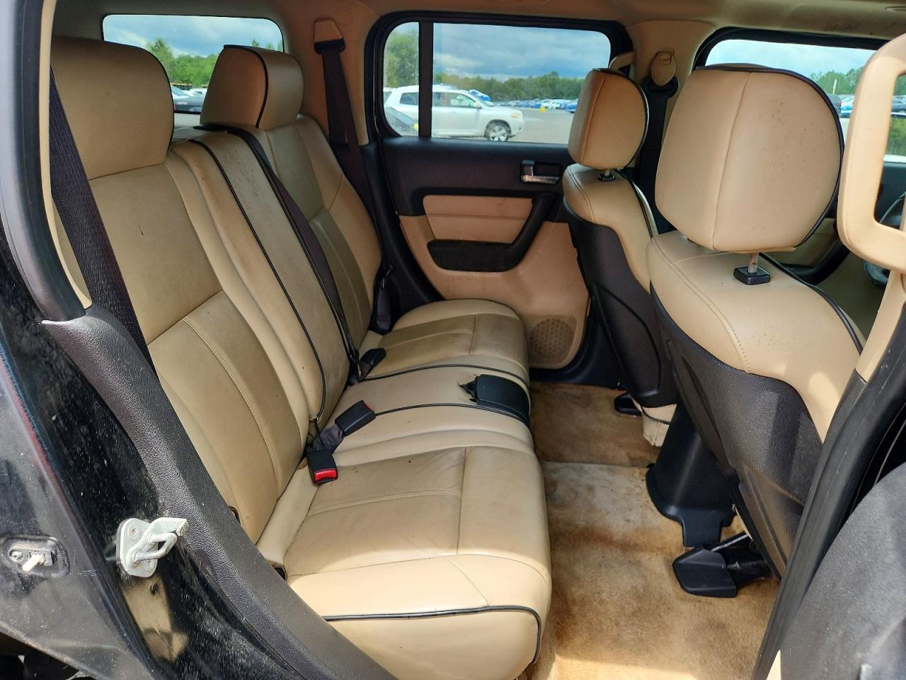 2006 Hummer H3 Black vin: 5GTDN136368237657
