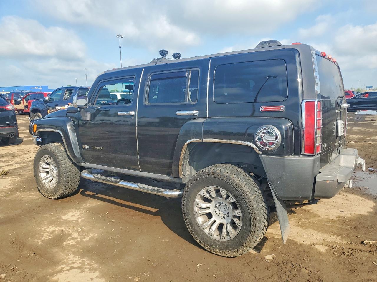 2006 Hummer H3 Черный vin: 5GTDN136368284137
