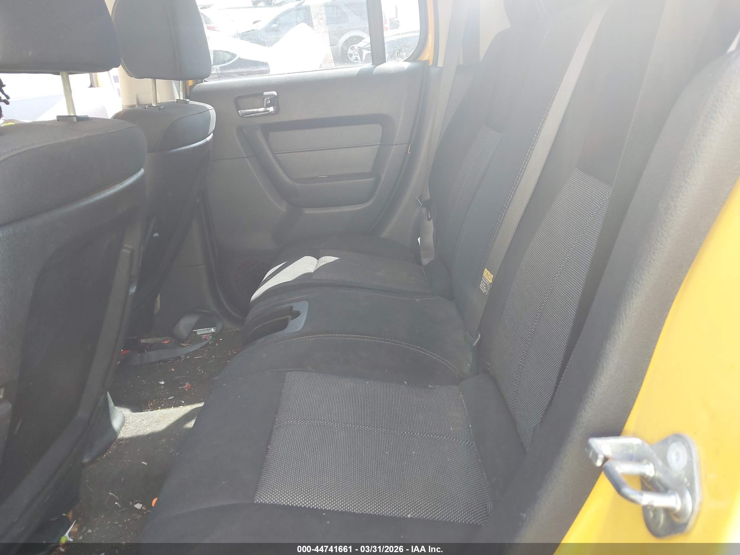 2006 Hummer H3 Suv   Yellow vin: 5GTDN136468237537