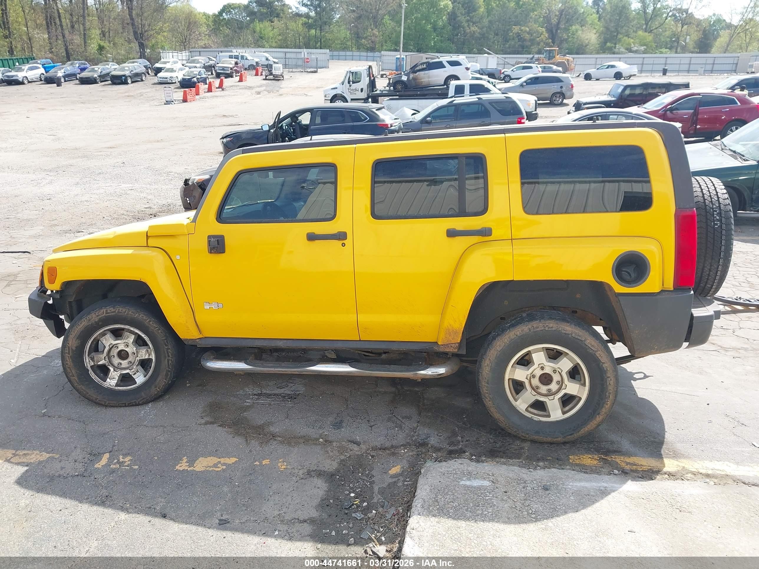 2006 Hummer H3 Suv   Yellow vin: 5GTDN136468237537