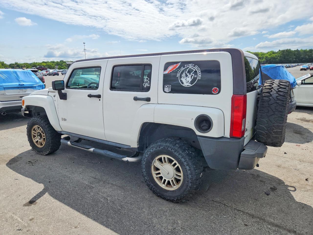 2006 Hummer H3 White vin: 5GTDN136468298631