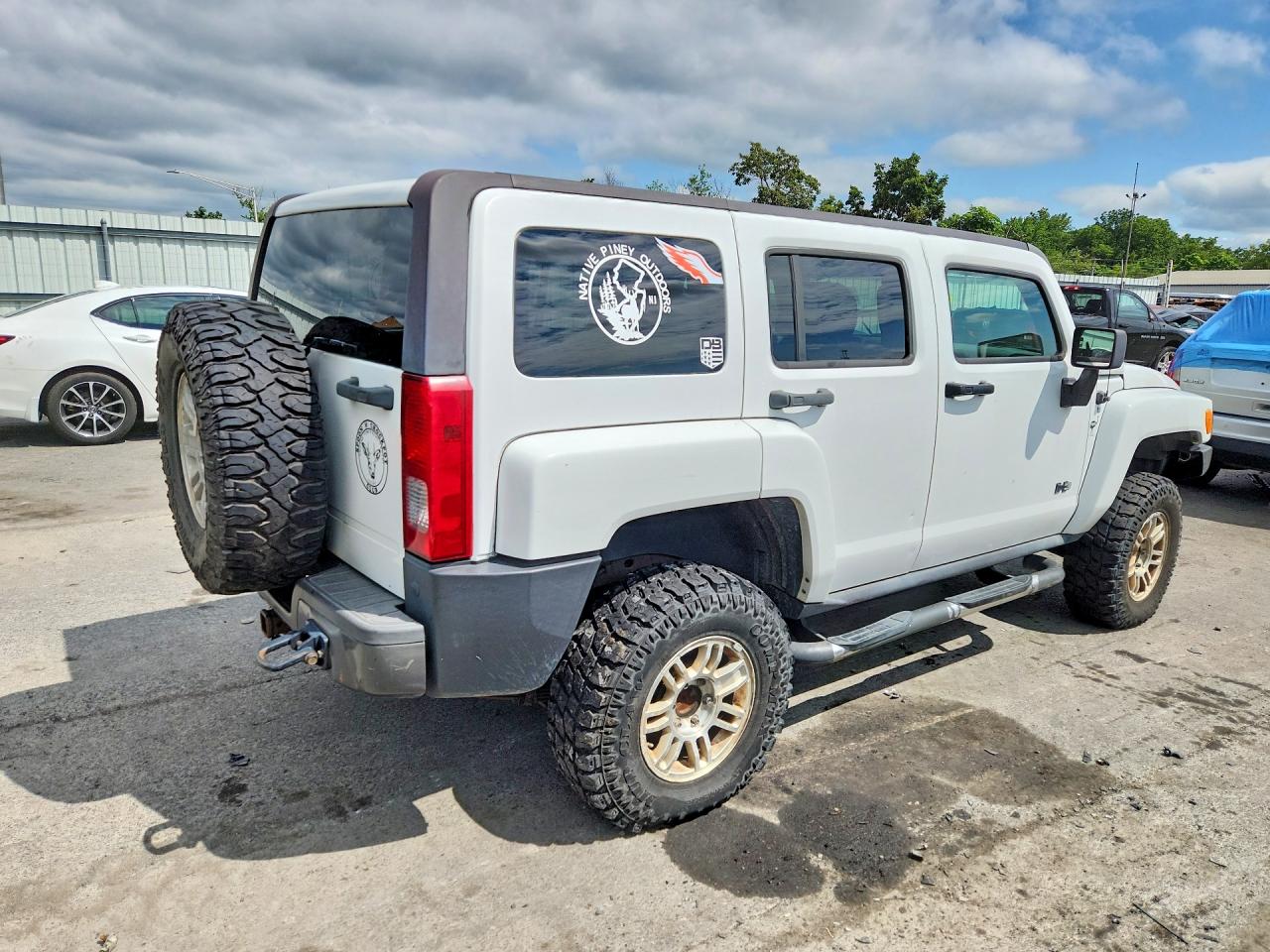 2006 Hummer H3 White vin: 5GTDN136468298631