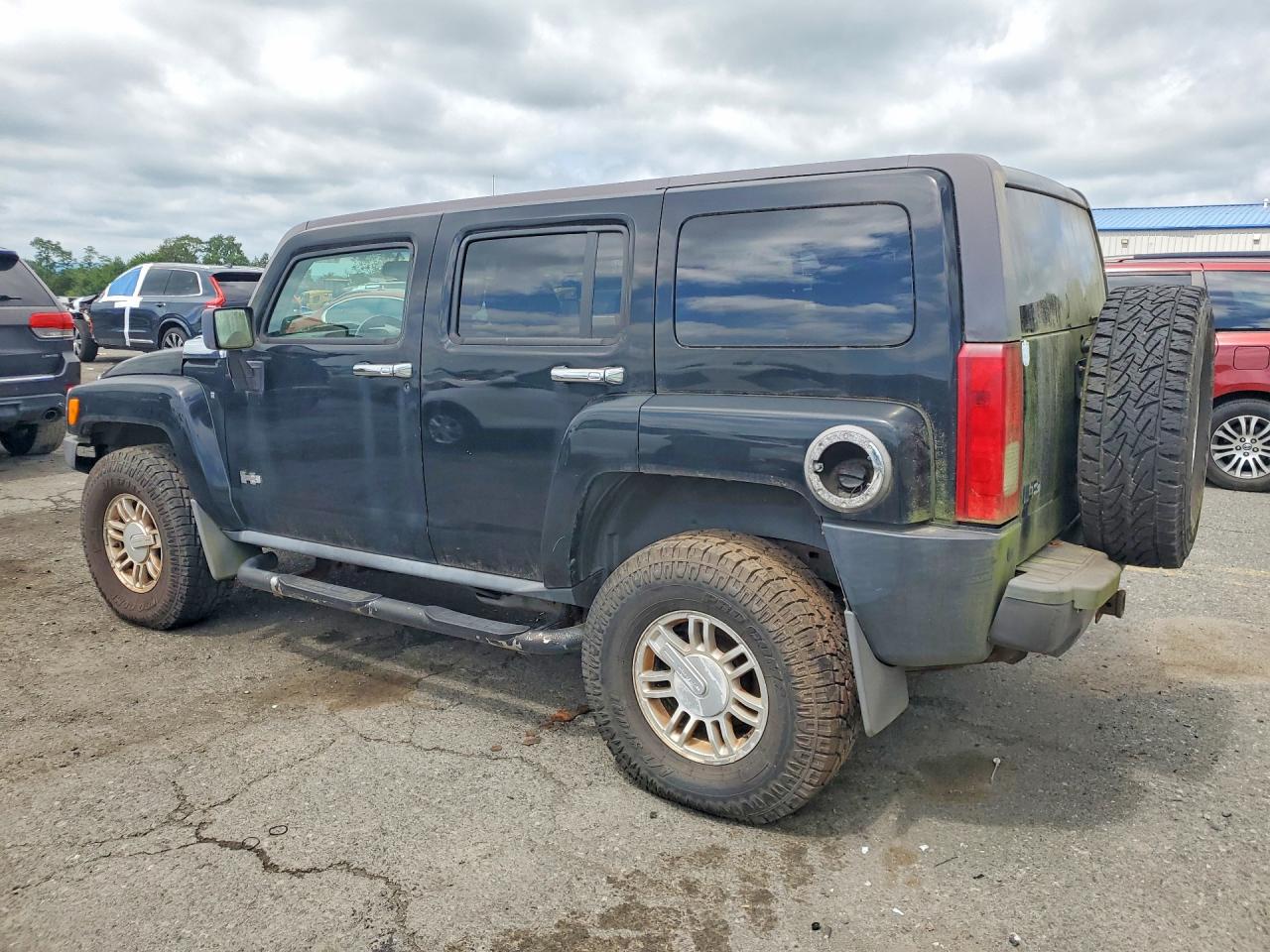 2006 Hummer H3 Black vin: 5GTDN136468329182