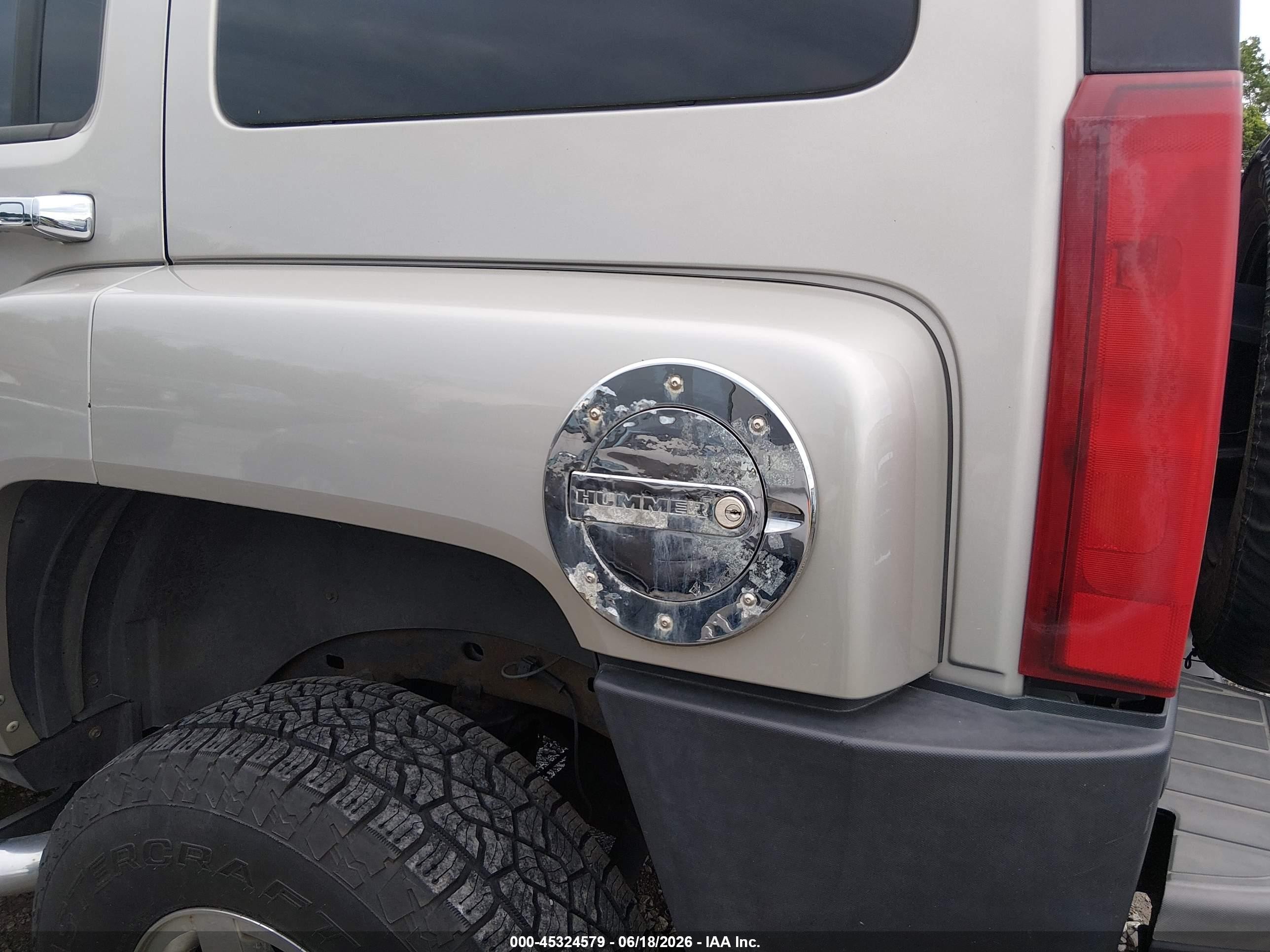2006 Hummer H3 Suv   Tan vin: 5GTDN136568108285