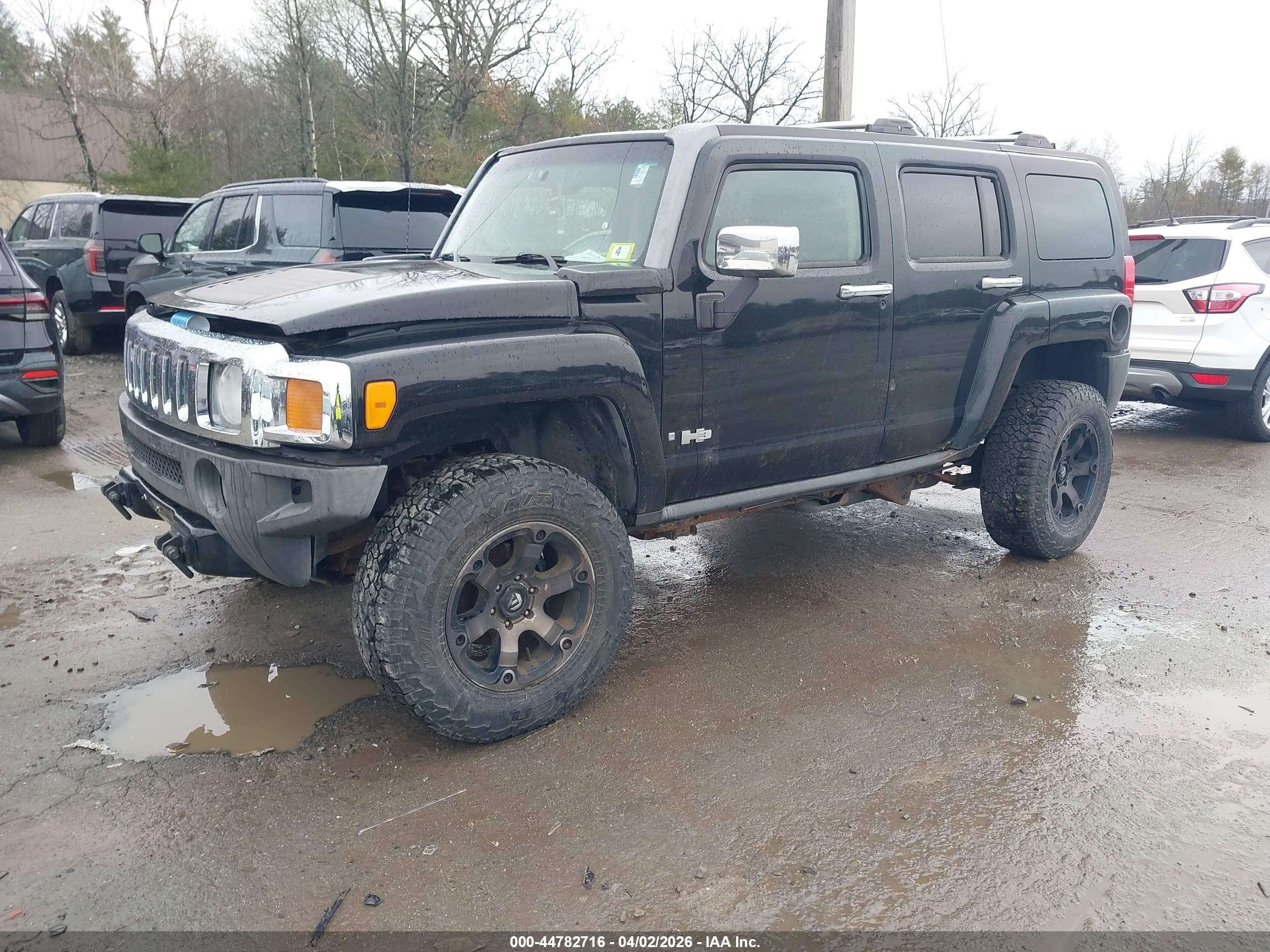 2006 Hummer H3 Suv   Black vin: 5GTDN136568162508