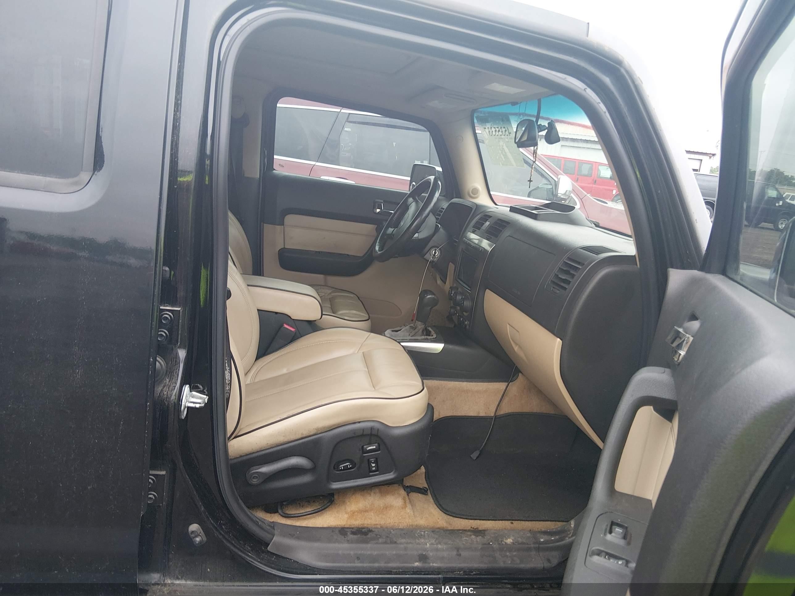 2006 Hummer H3 Suv   Black vin: 5GTDN136568189577