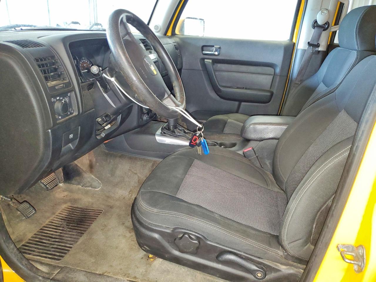 2006 Hummer H3 Yellow vin: 5GTDN136568273284