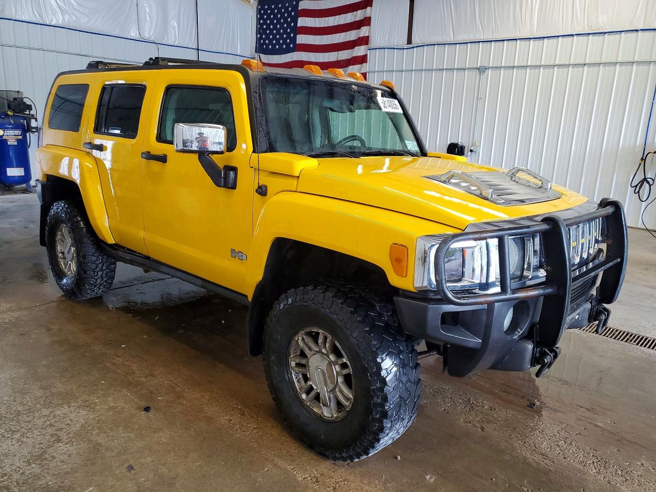 2006 Hummer H3 Yellow vin: 5GTDN136568273284