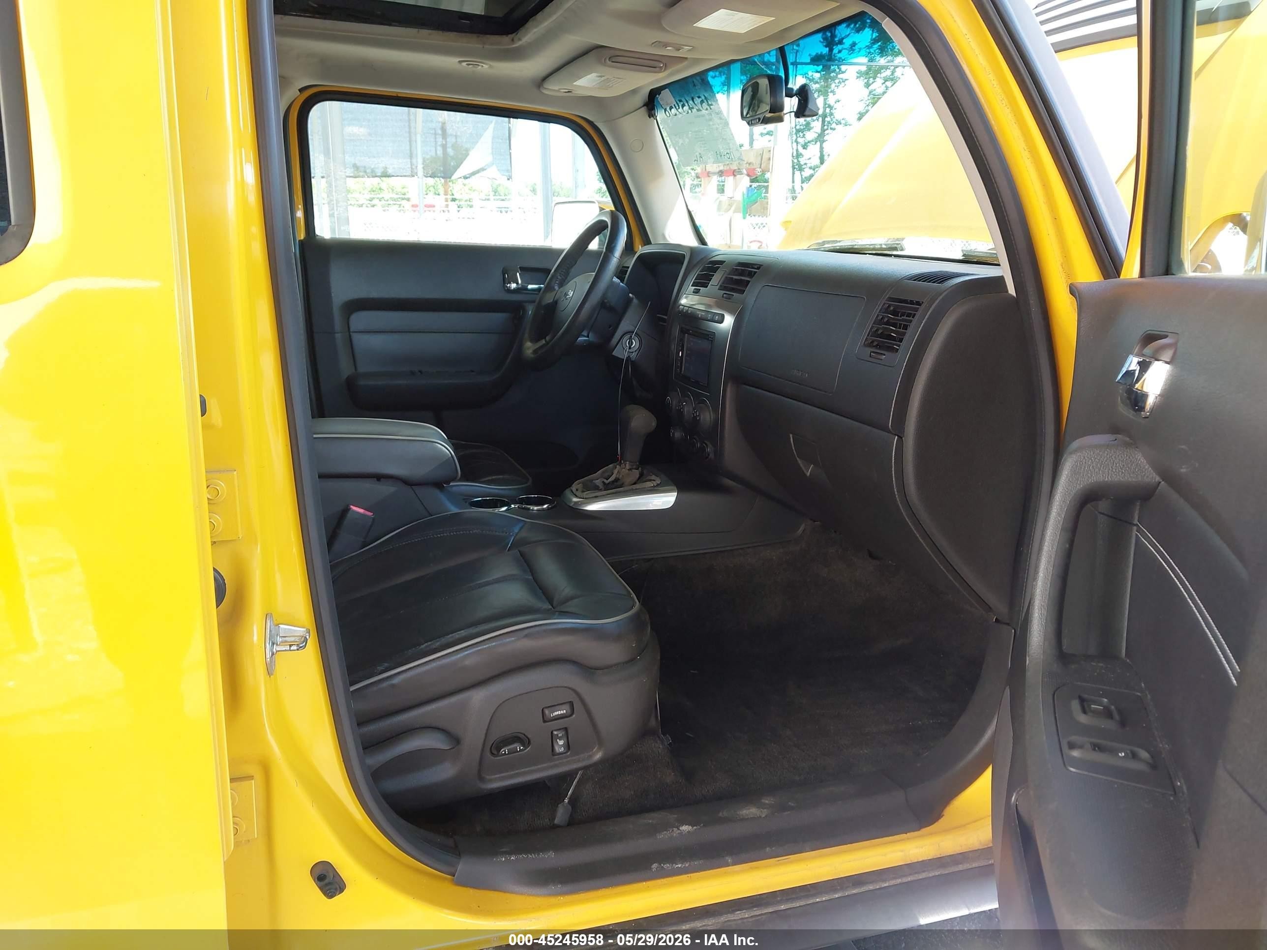 2006 Hummer H3 Suv   Yellow vin: 5GTDN136668116749