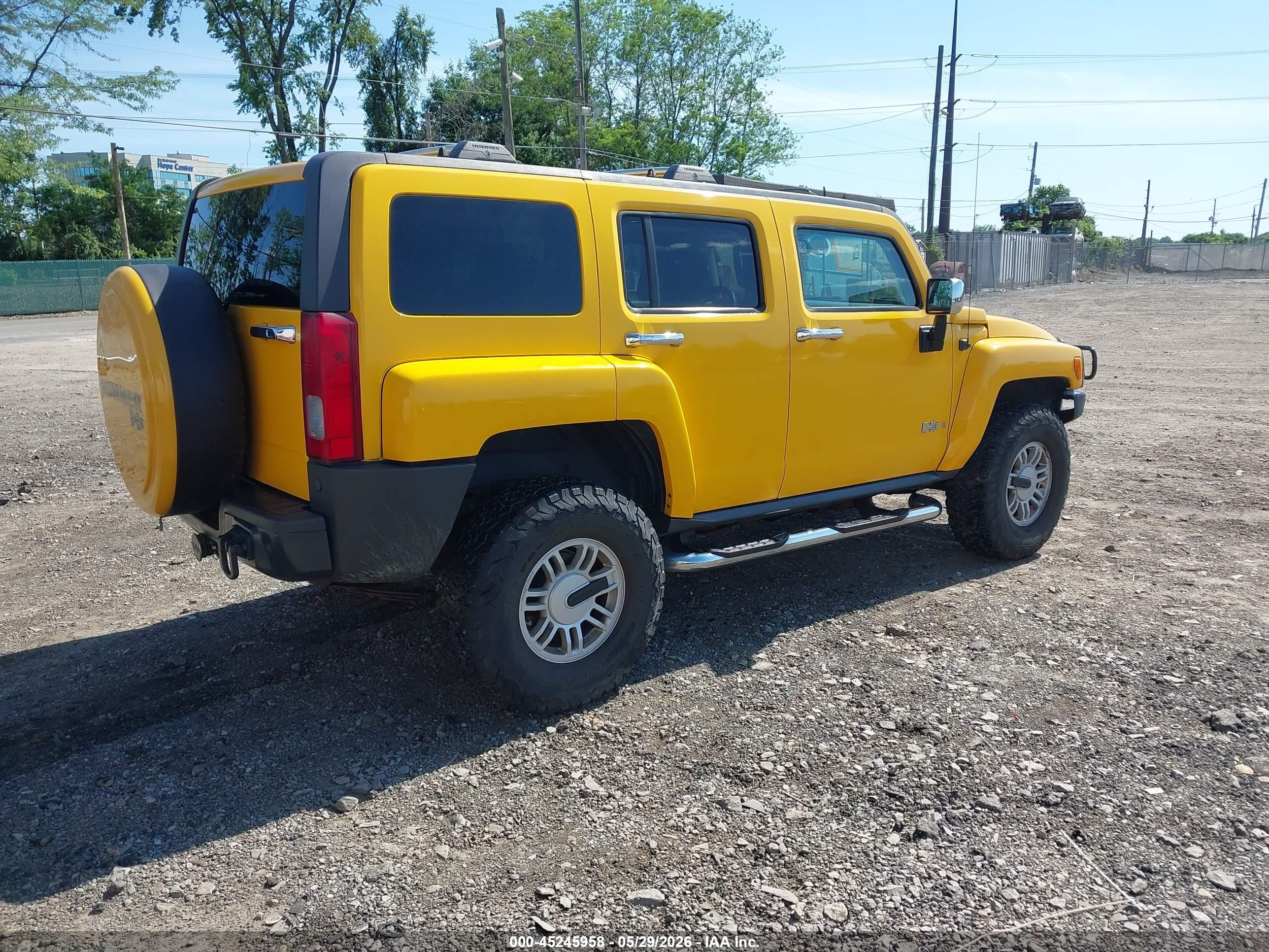 2006 Hummer H3 Suv   Yellow vin: 5GTDN136668116749