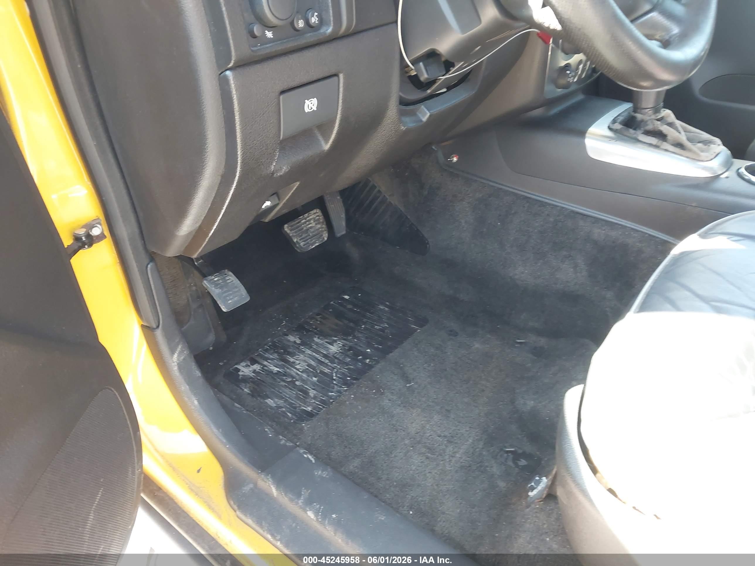 2006 Hummer H3 Suv   Yellow vin: 5GTDN136668116749