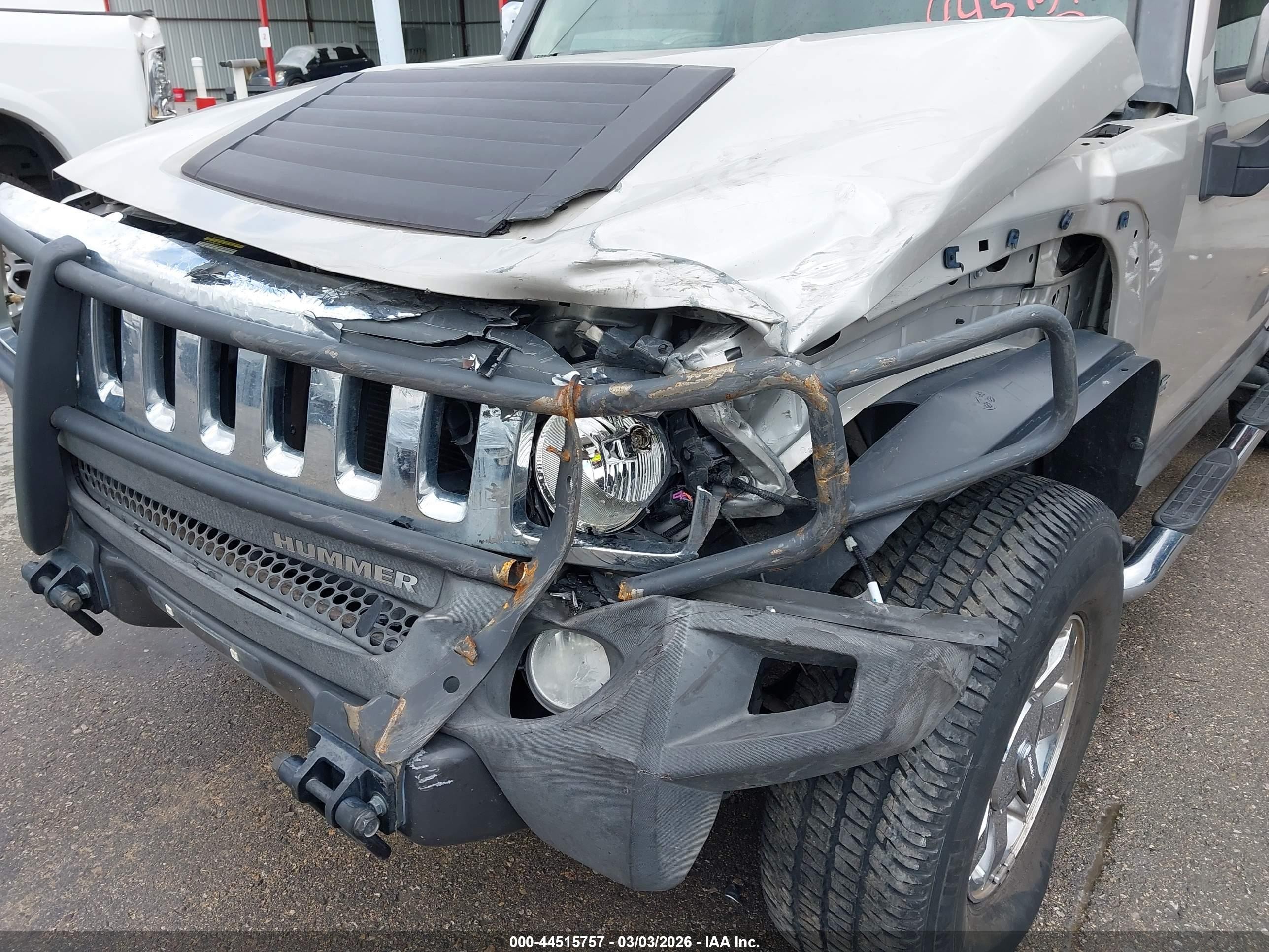2006 Hummer H3 Suv   Бежевый vin: 5GTDN136668127220