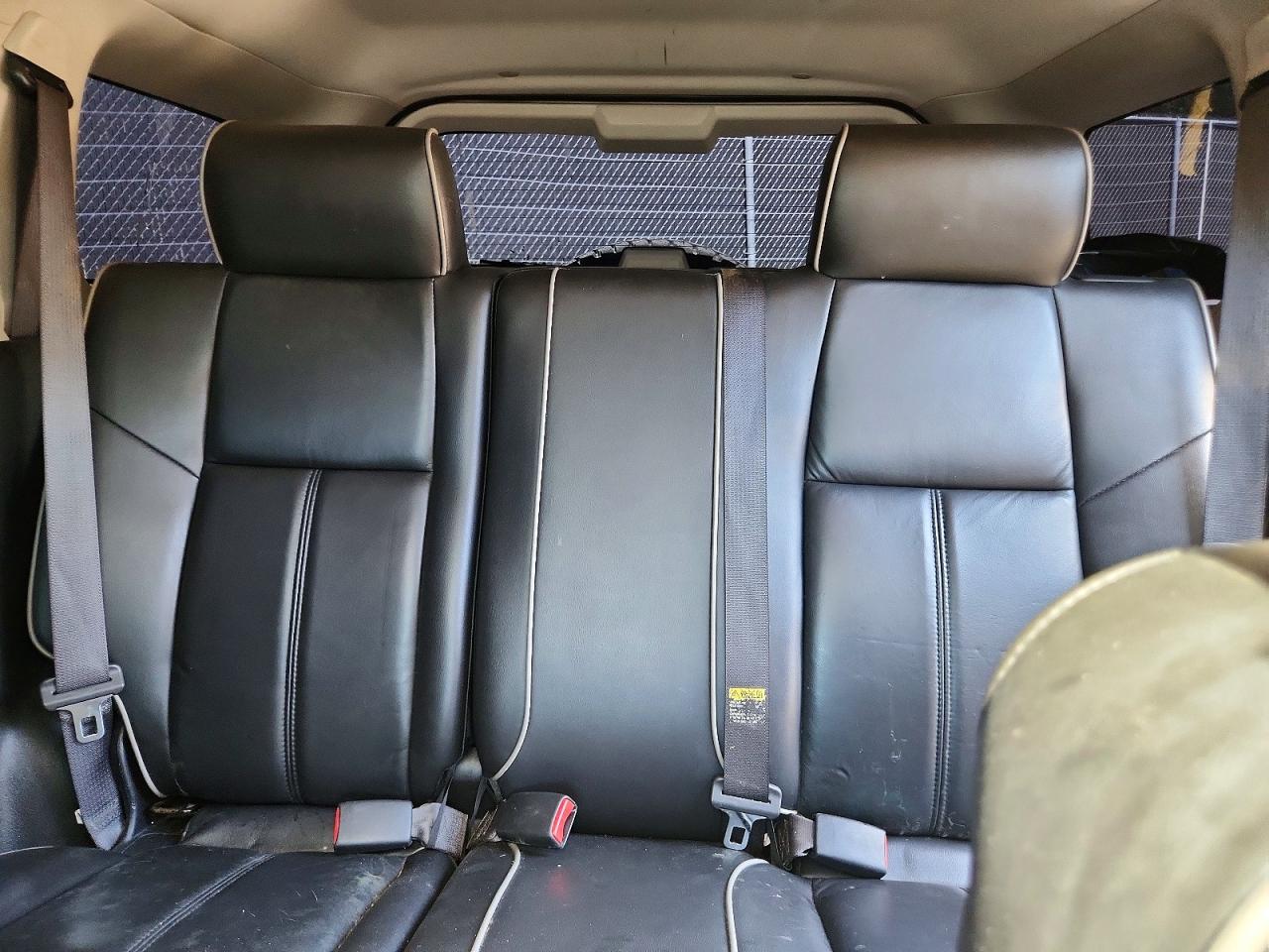 2006 Hummer H3 Silver vin: 5GTDN136668278459