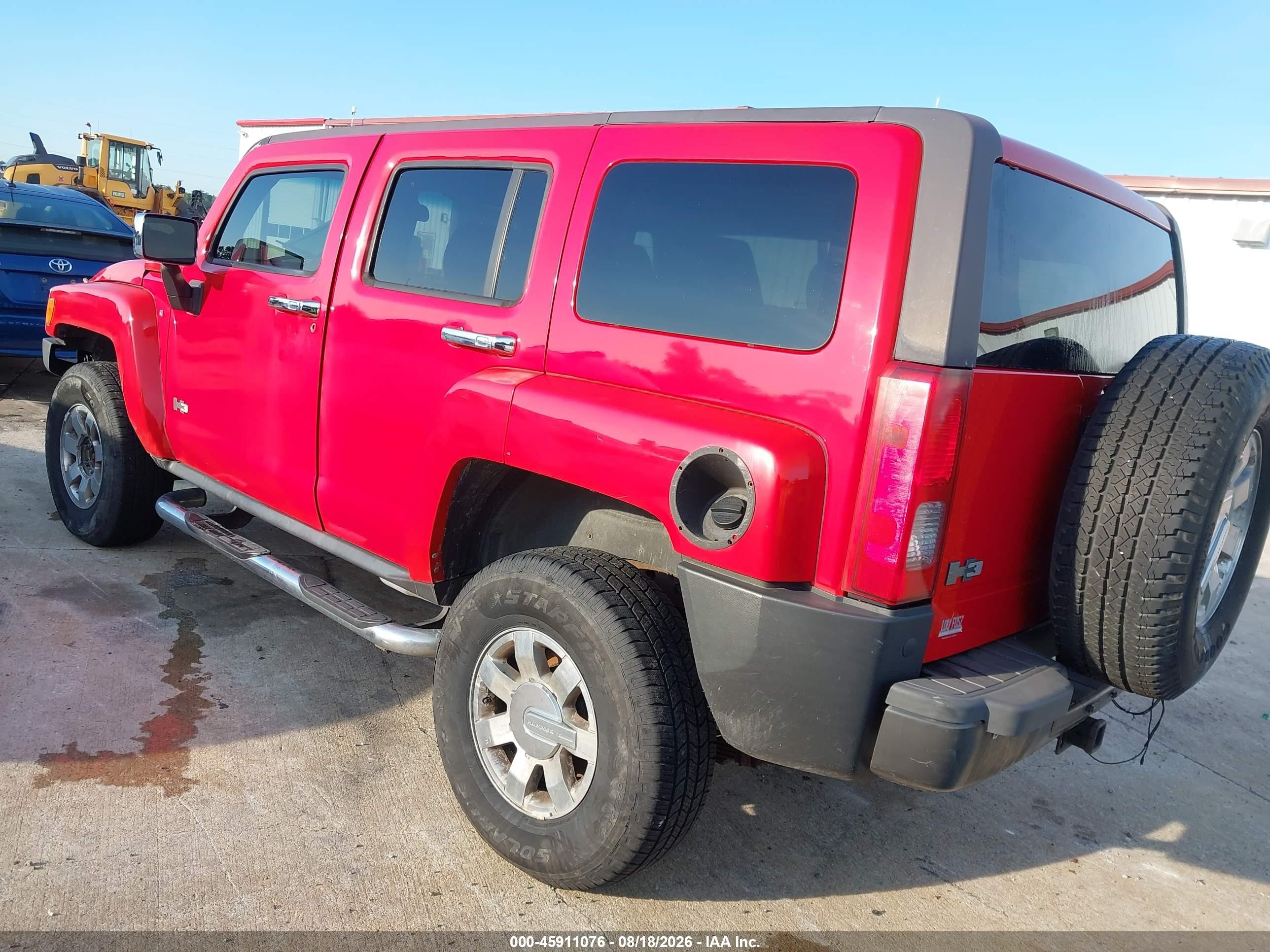 2006 Hummer H3 Suv   Red vin: 5GTDN136668308740