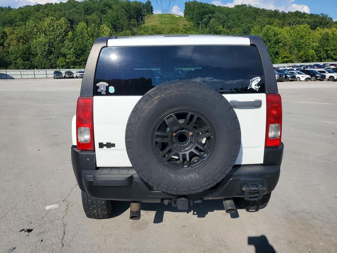 2006 Hummer H3 White vin: 5GTDN136768102956