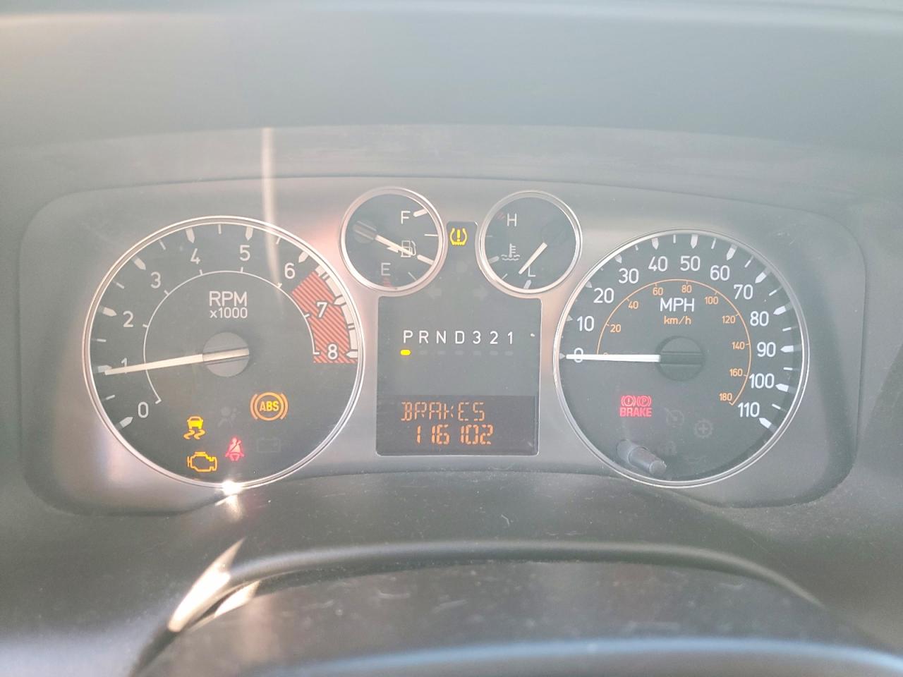 2006 Hummer H3 White vin: 5GTDN136768102956