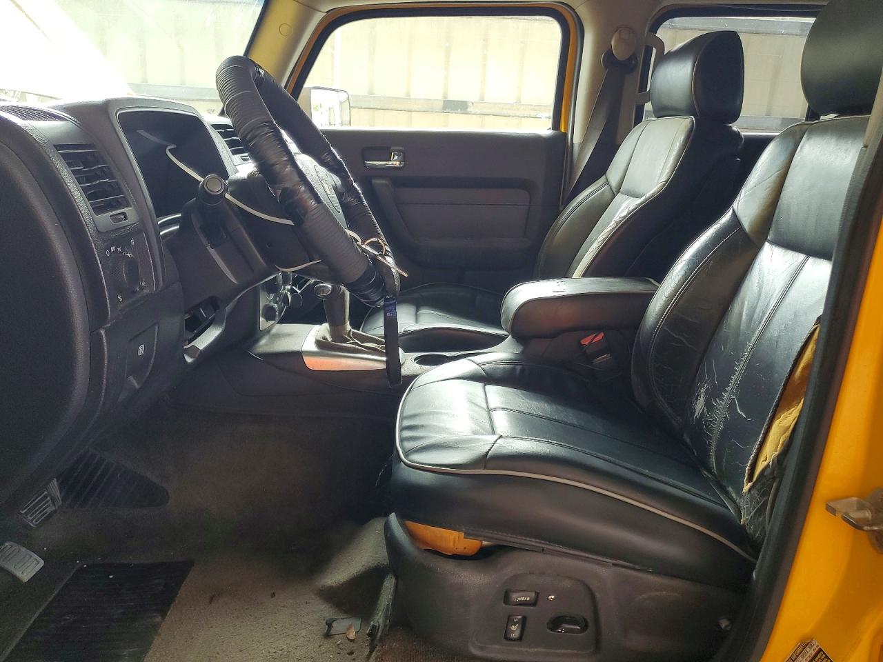 2006 Hummer H3 Yellow vin: 5GTDN136768114640