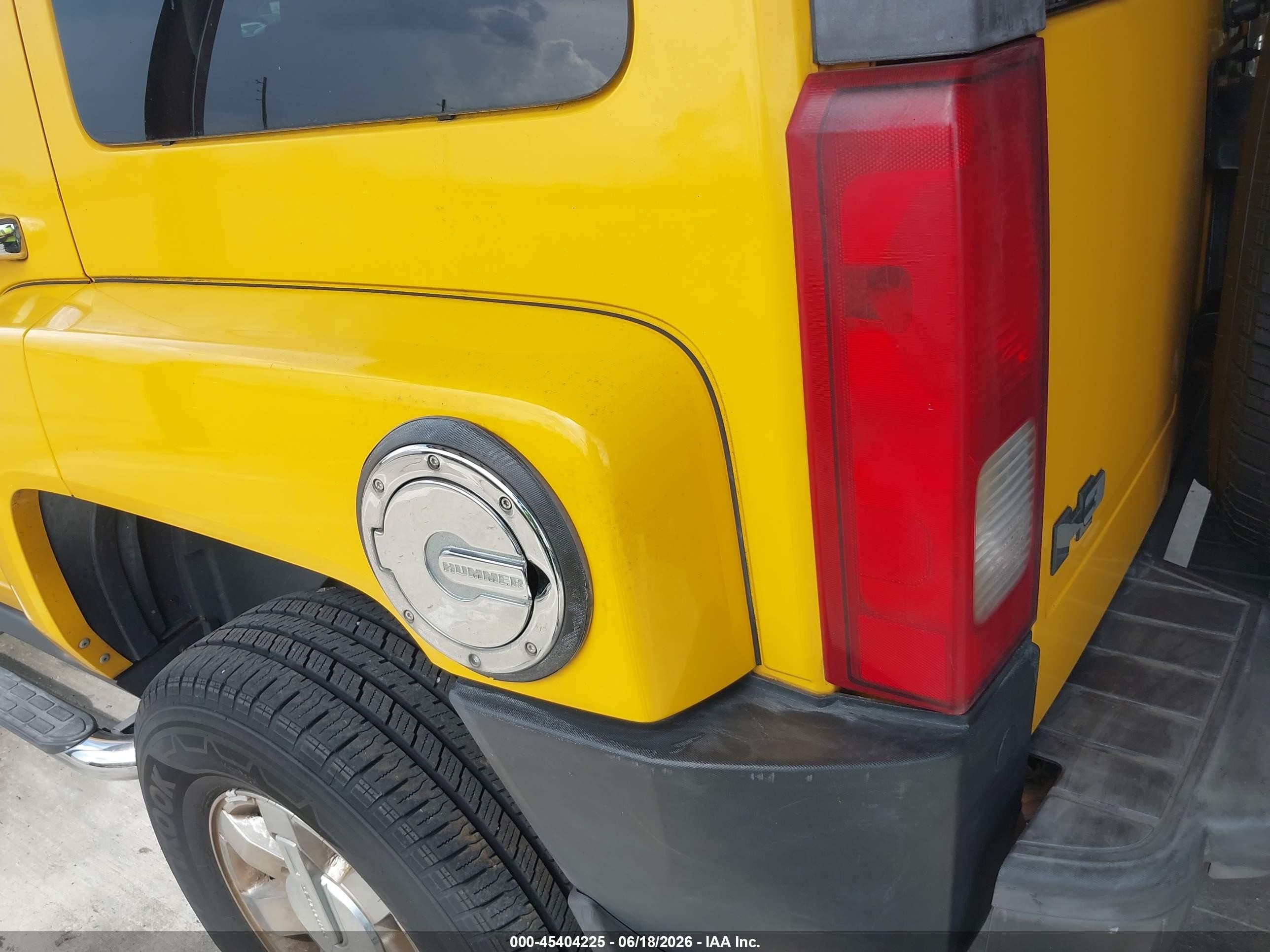 2006 Hummer H3 Suv   Yellow vin: 5GTDN136768157519