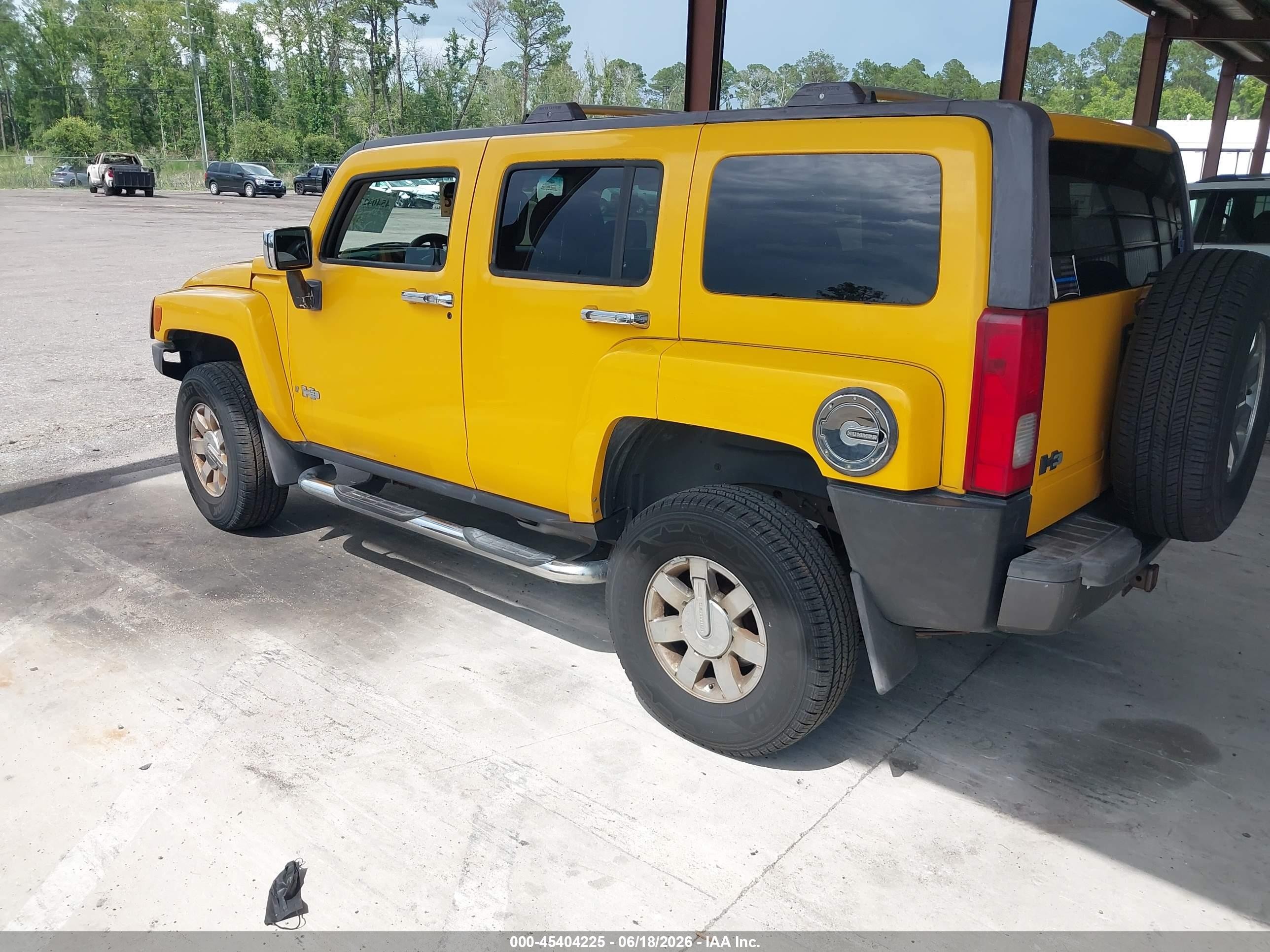 2006 Hummer H3 Suv   Yellow vin: 5GTDN136768157519