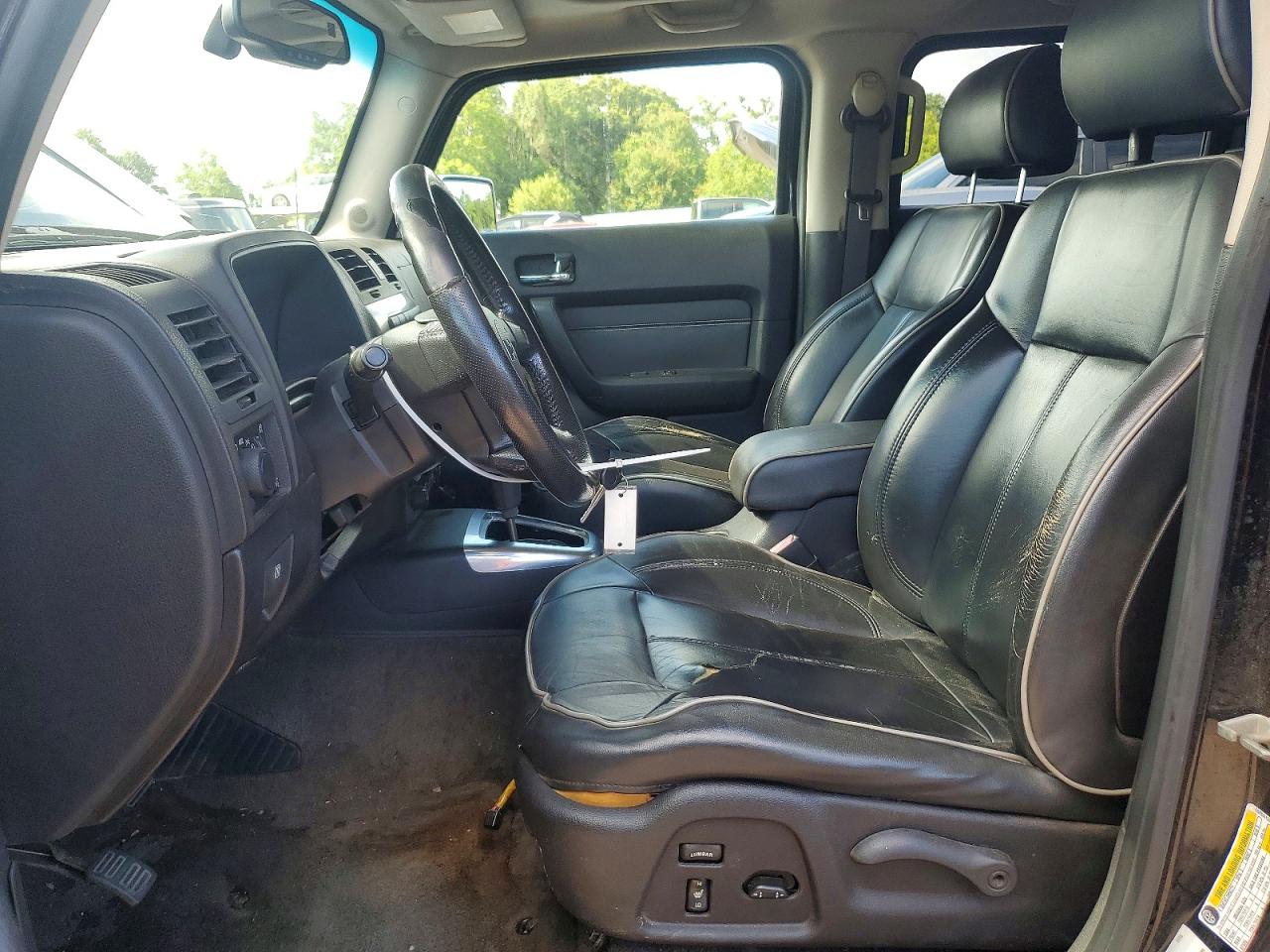2006 Hummer H3 Black vin: 5GTDN136768178662