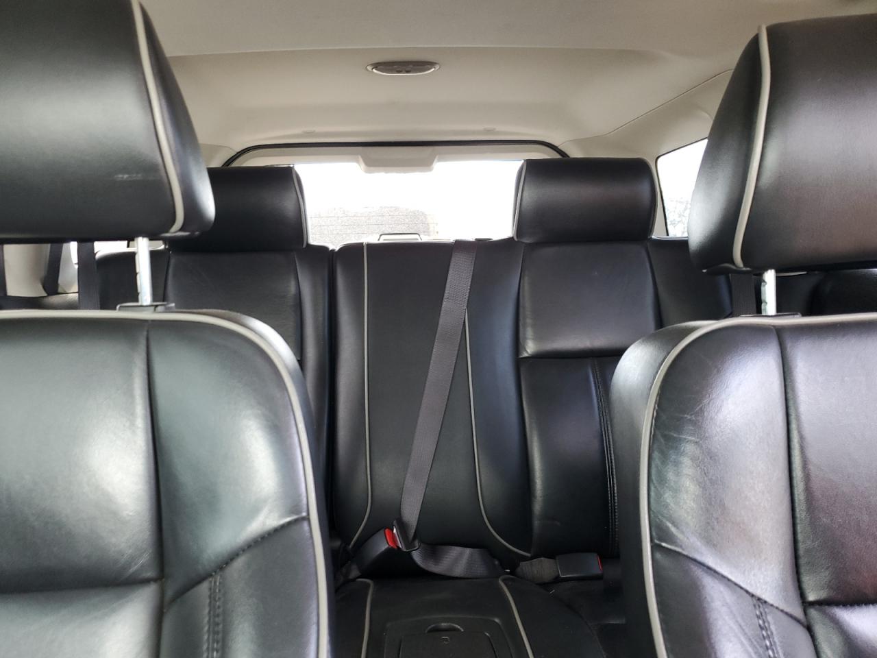 2006 Hummer H3 Белый vin: 5GTDN136768200370