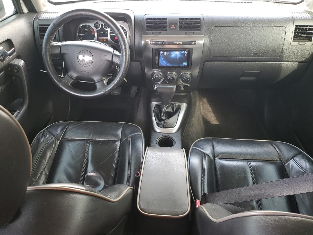 2006 Hummer H3 Белый vin: 5GTDN136768200370