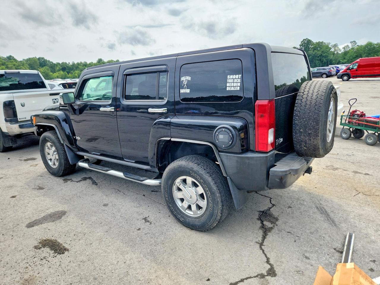2006 Hummer H3 Black vin: 5GTDN136768203012