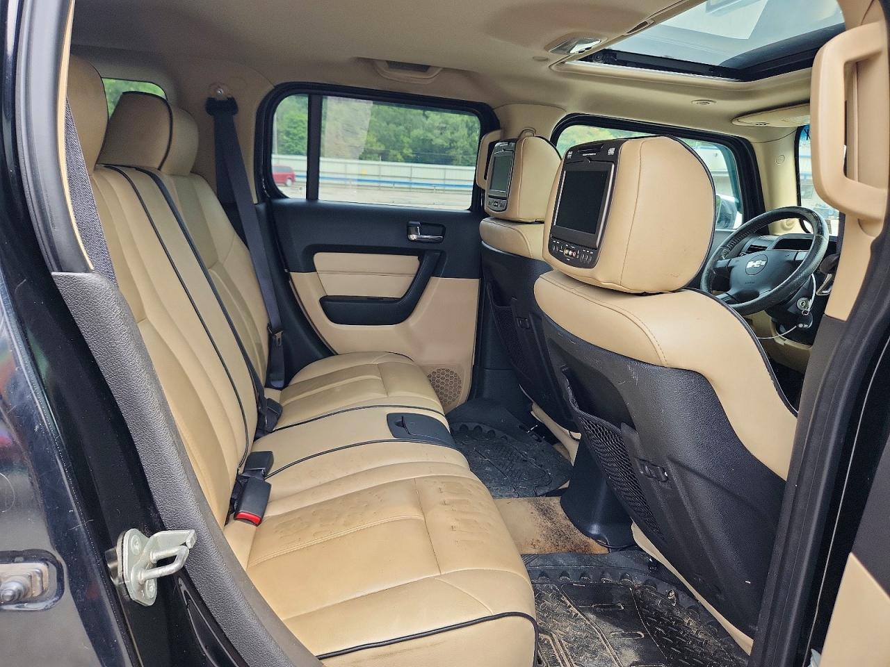 2006 Hummer H3 Black vin: 5GTDN136768203012