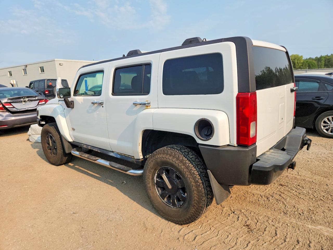 2006 Hummer H3 White vin: 5GTDN136768236172