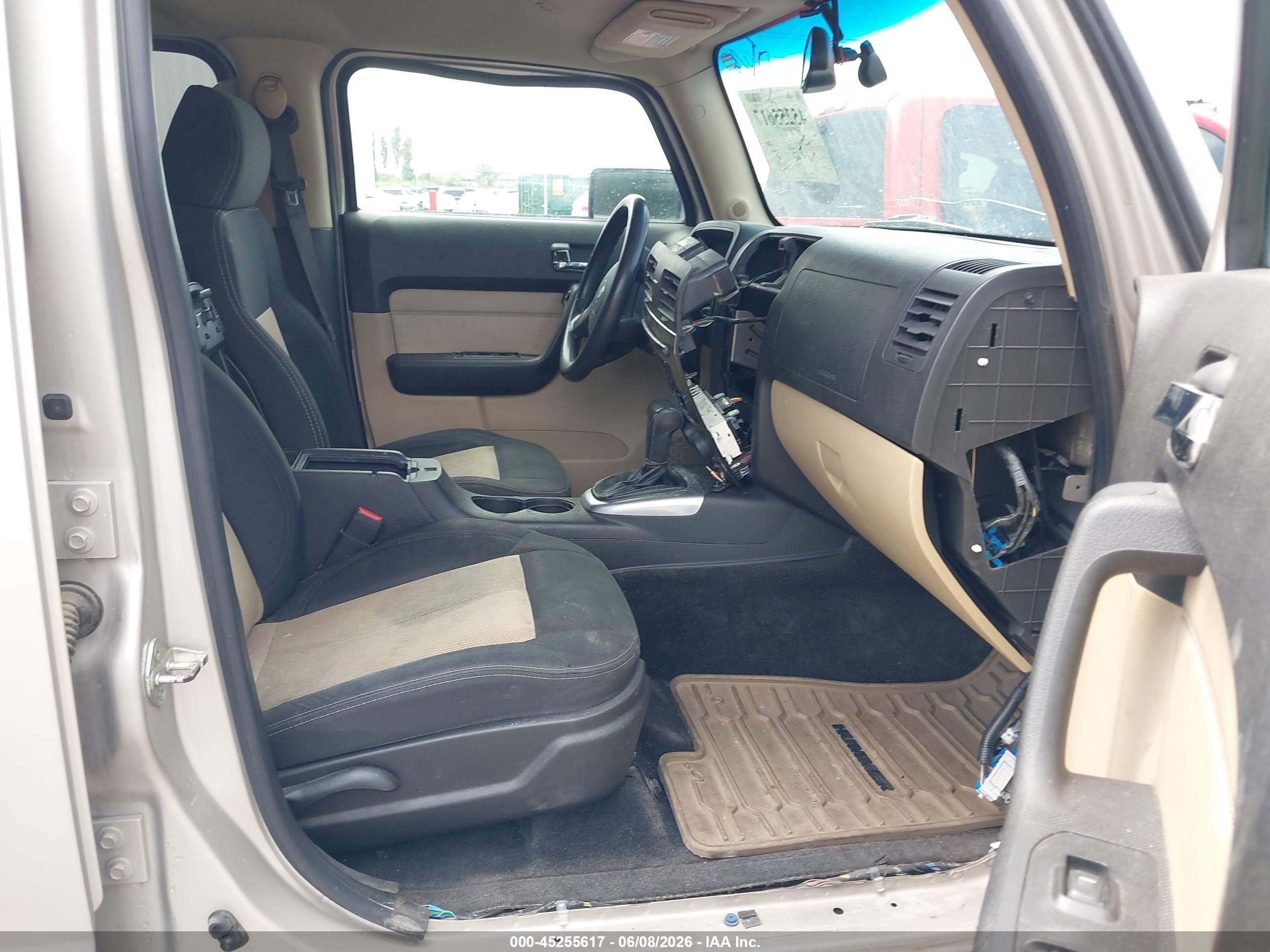 2006 Hummer H3 Suv   Beige vin: 5GTDN136768245406