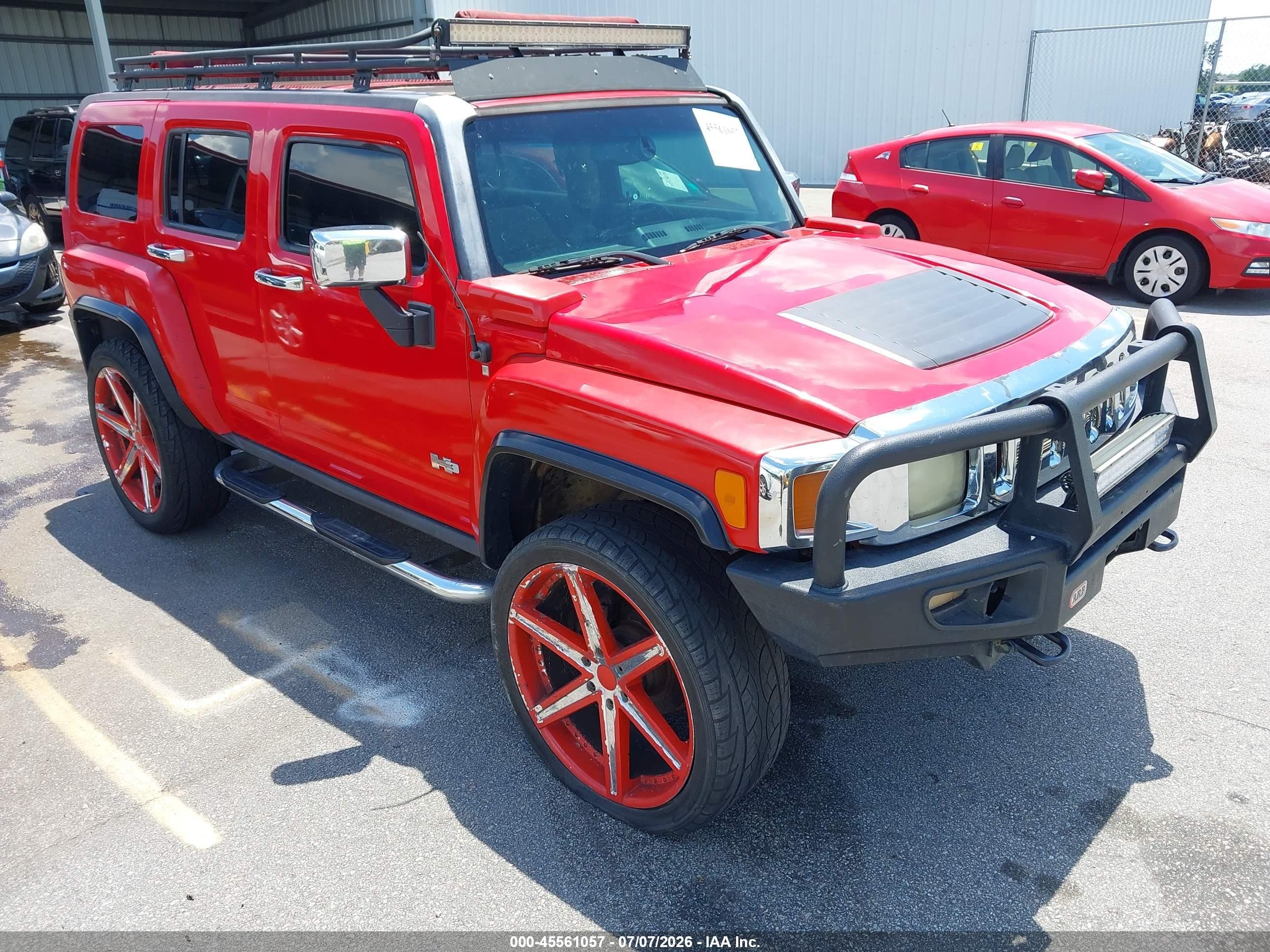 2006 Hummer H3 Suv   Red vin: 5GTDN136768273416