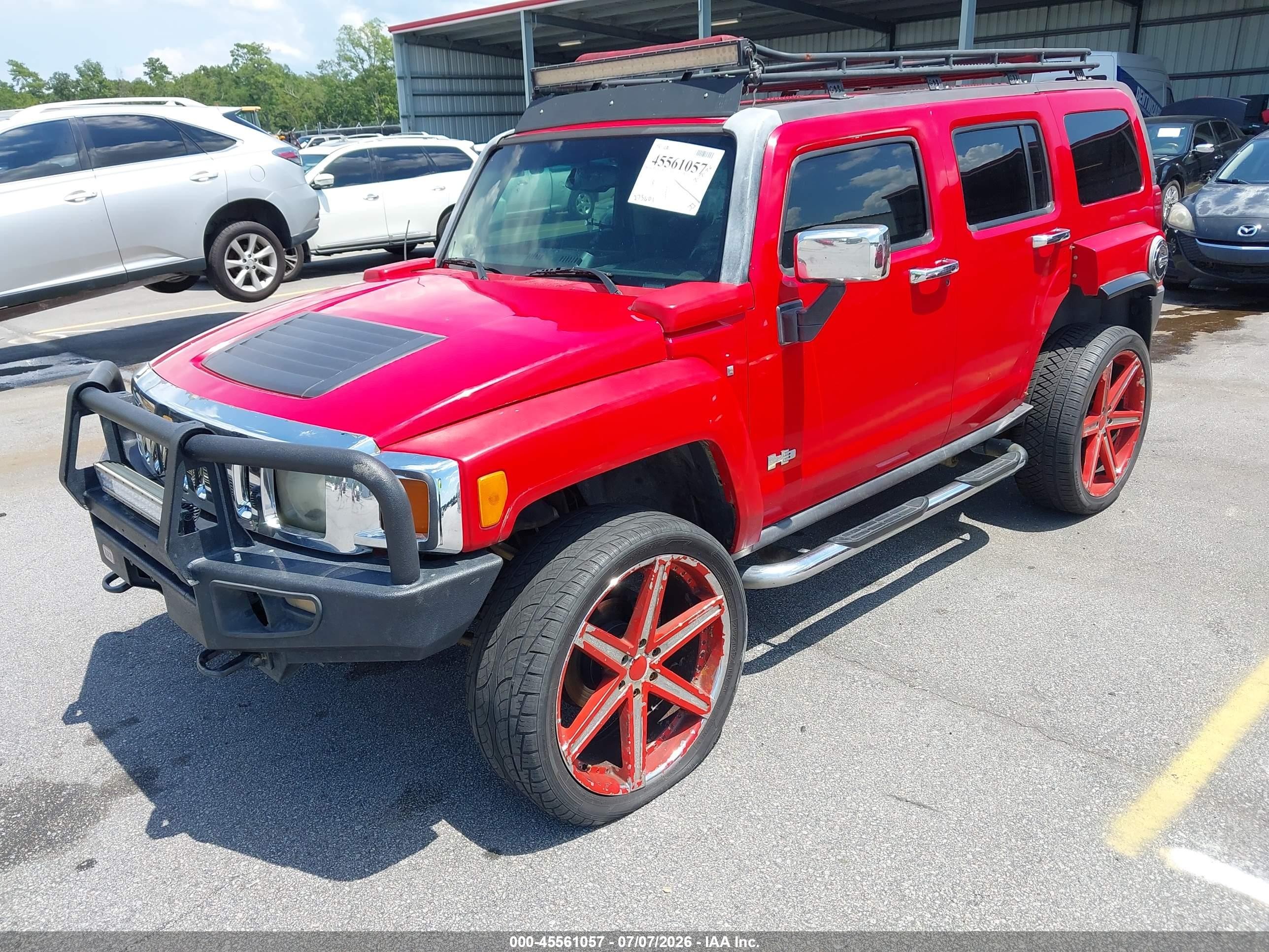 2006 Hummer H3 Suv   Red vin: 5GTDN136768273416