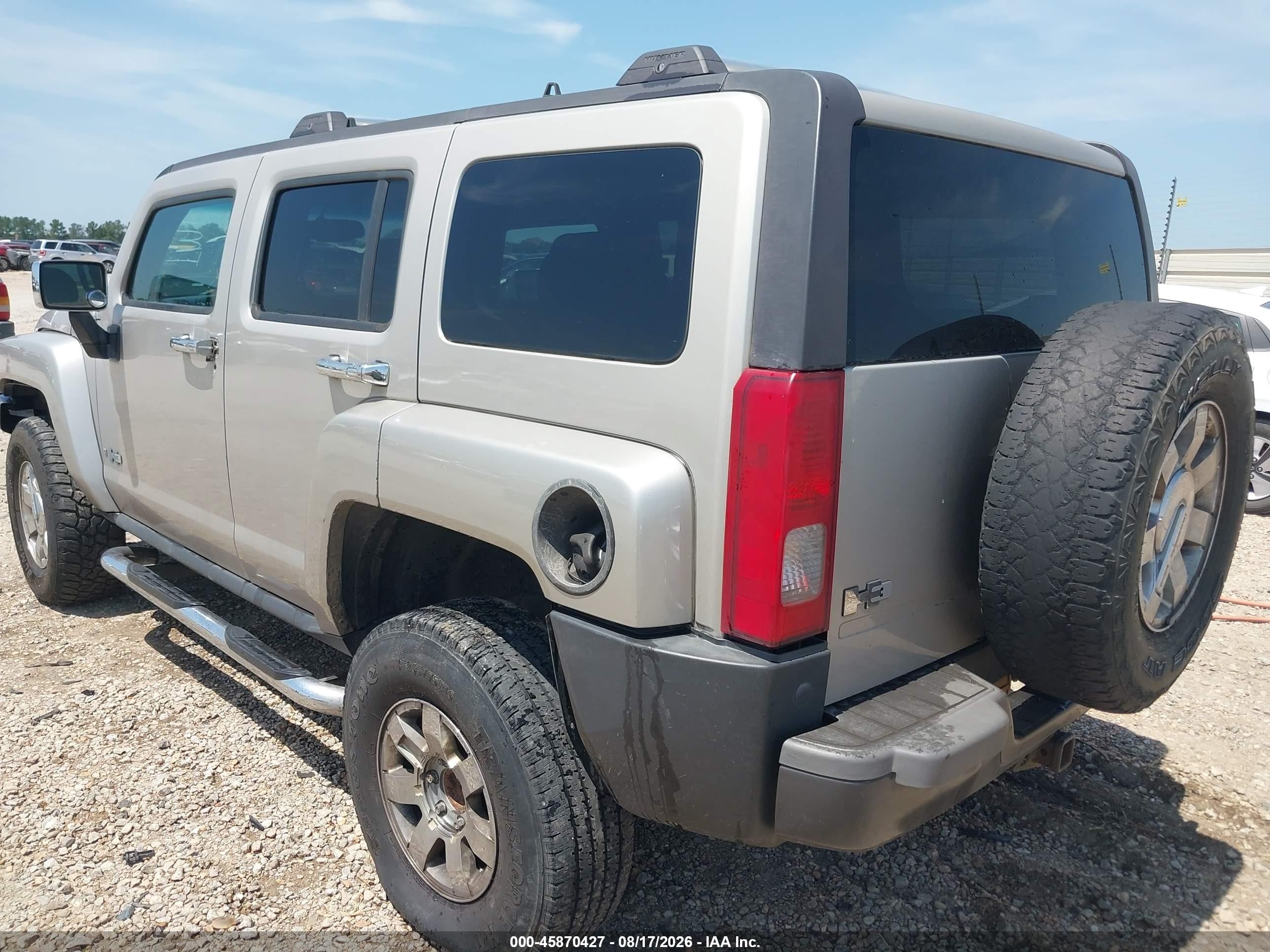 2006 Hummer H3 Suv   Silver vin: 5GTDN136868111486