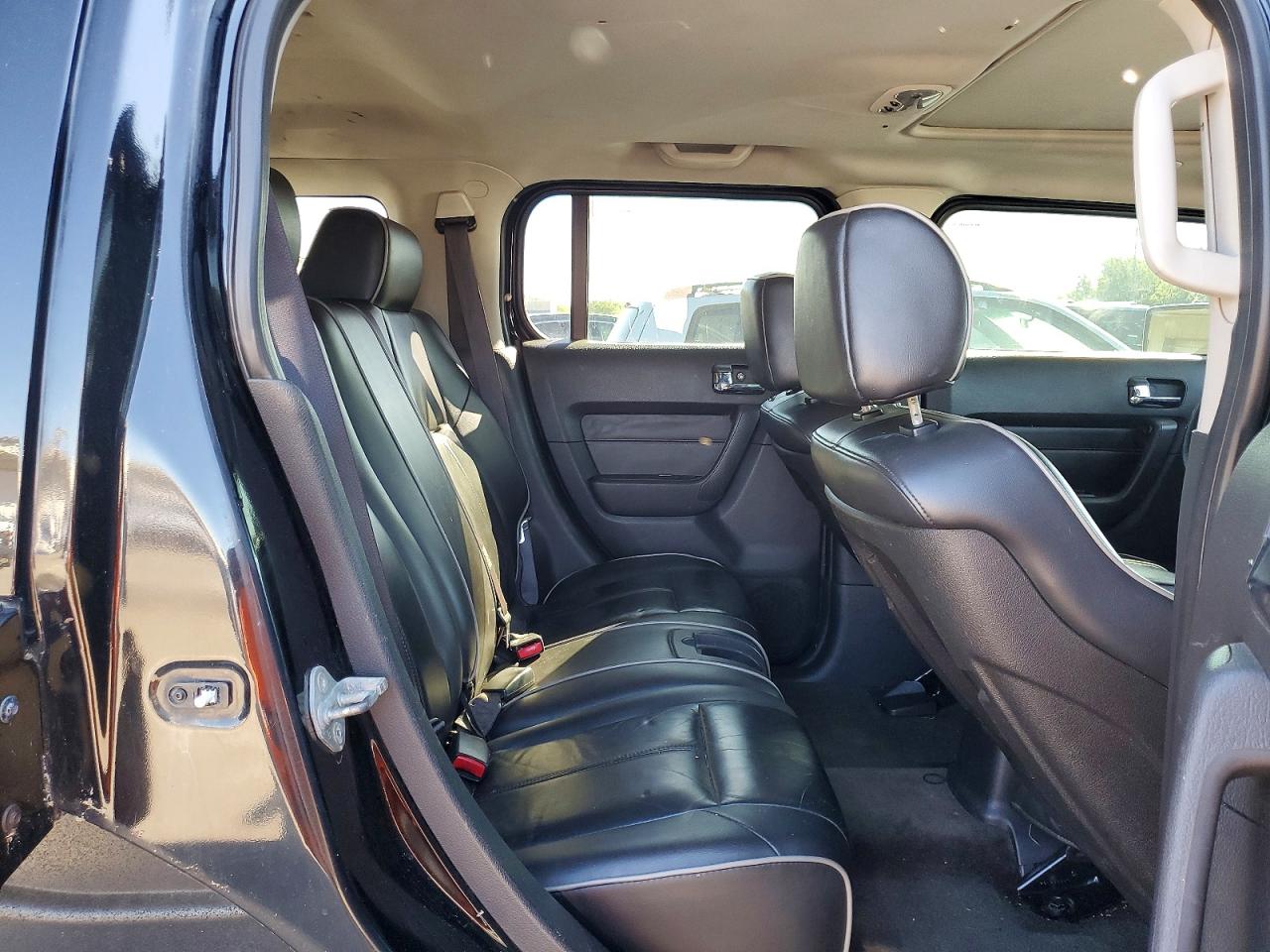 2006 Hummer H3 Black vin: 5GTDN136868131608