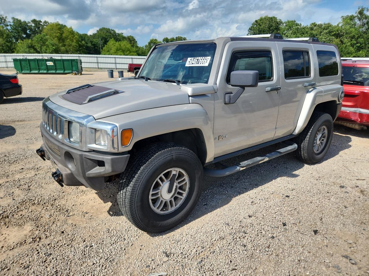 2006 Hummer H3 Gray vin: 5GTDN136868143497 Damage: Left Front Door, Heavy Scratch, 1/2 To 1 Inch