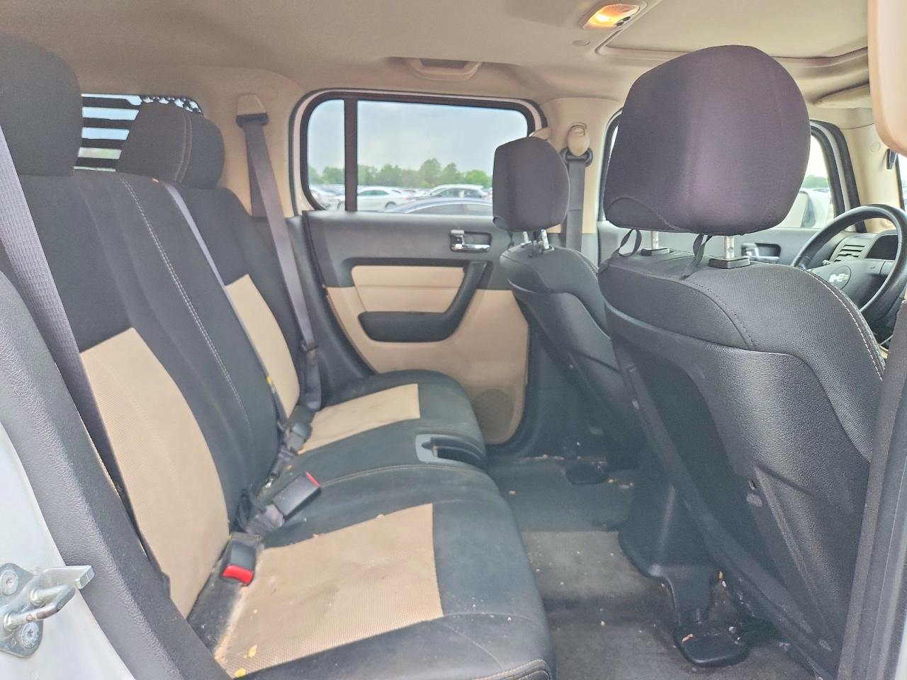 2006 Hummer H3 White vin: 5GTDN136868164477