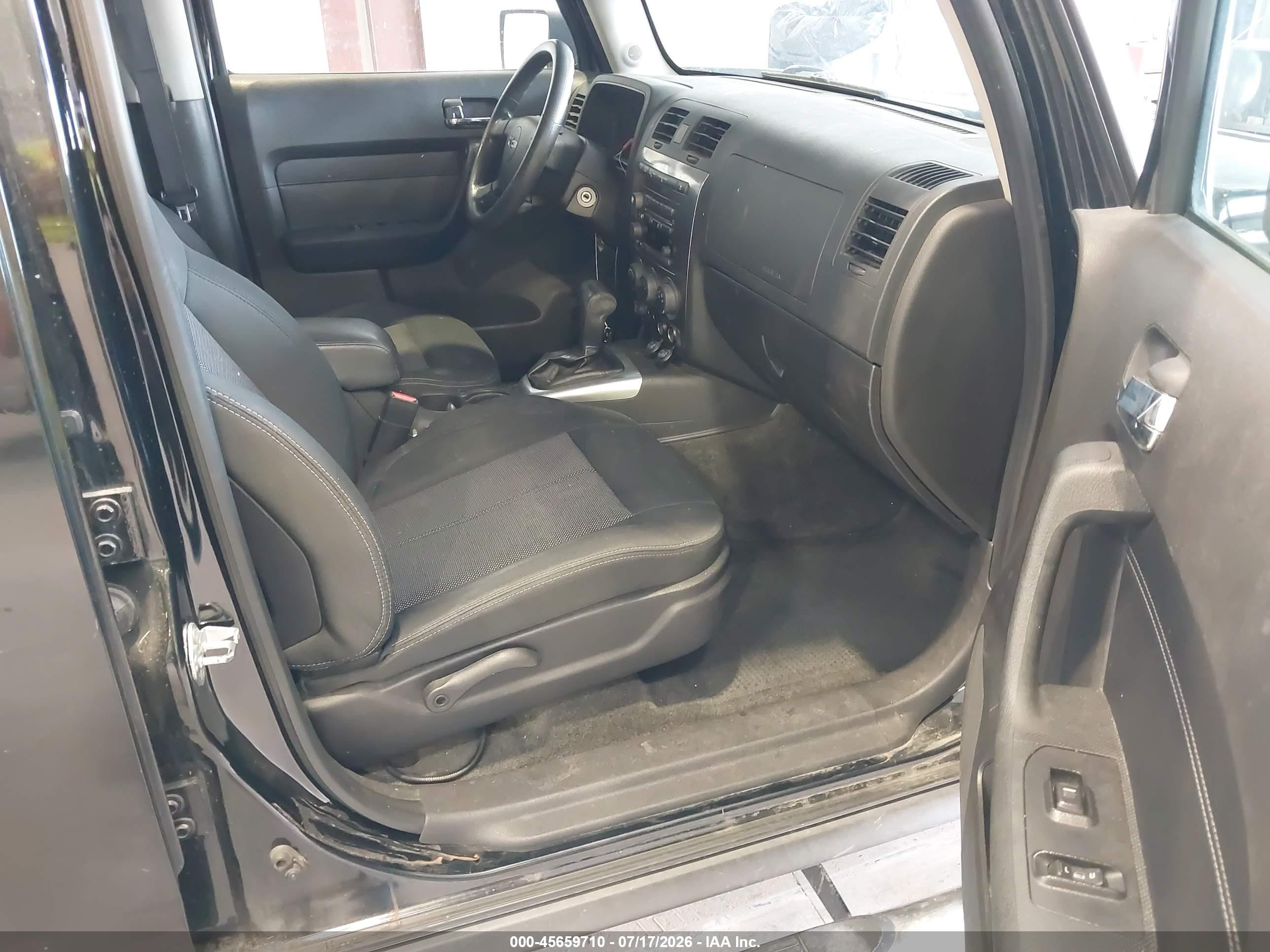 2006 Hummer H3 Suv   Black vin: 5GTDN136868173051