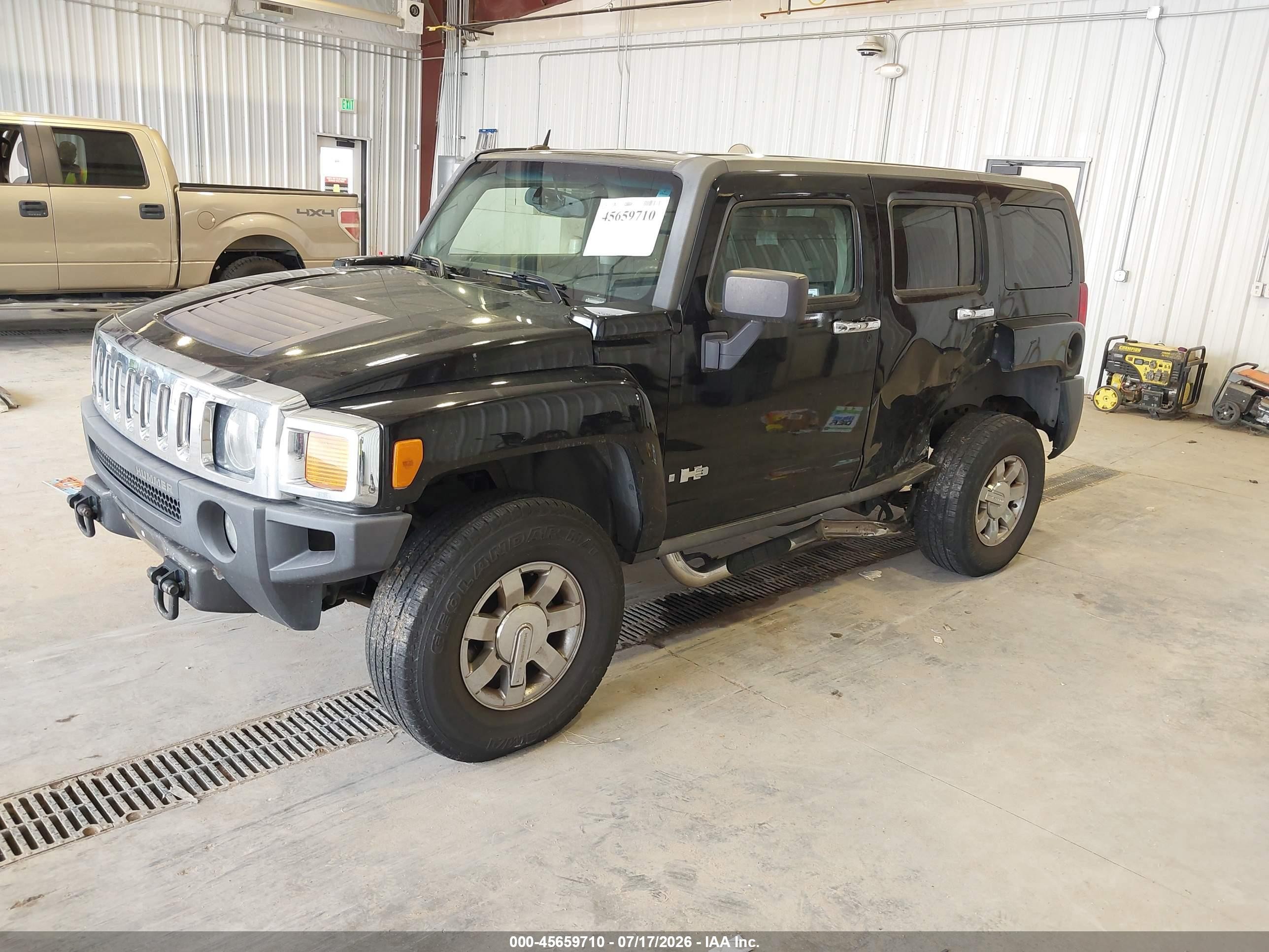 2006 Hummer H3 Suv   Black vin: 5GTDN136868173051