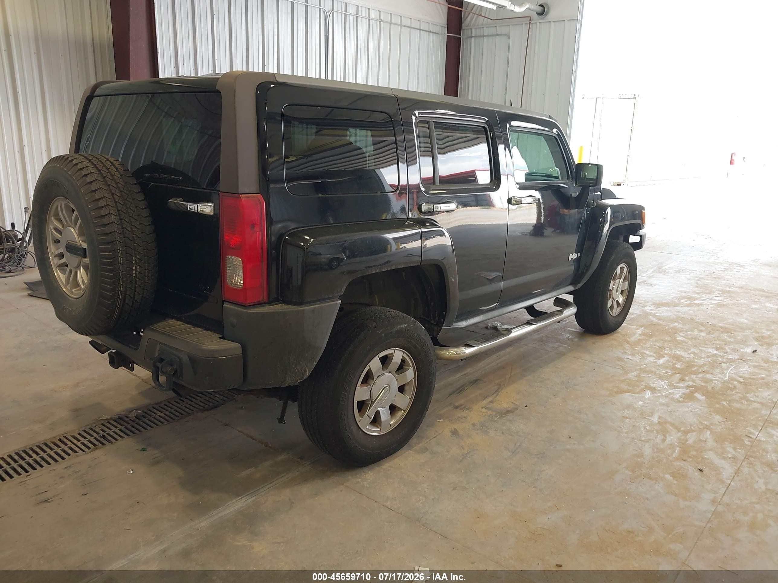 2006 Hummer H3 Suv   Black vin: 5GTDN136868173051