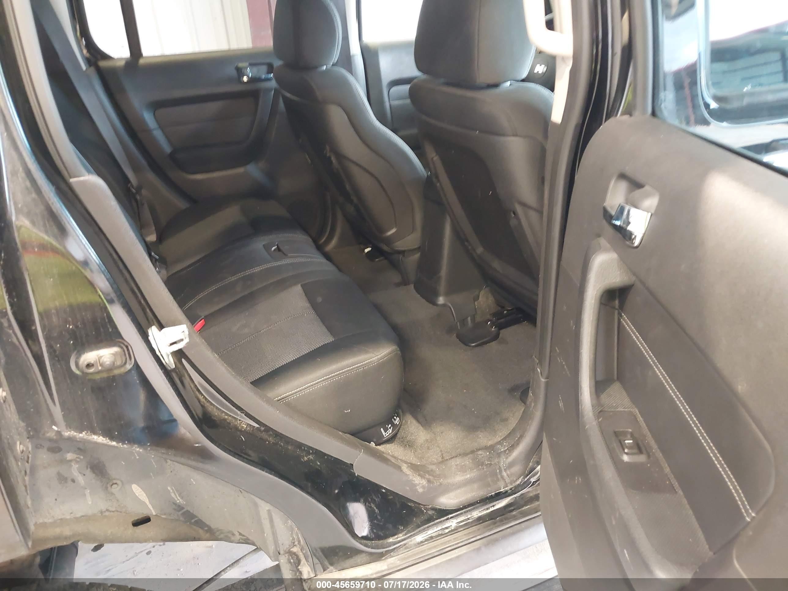 2006 Hummer H3 Suv   Black vin: 5GTDN136868173051