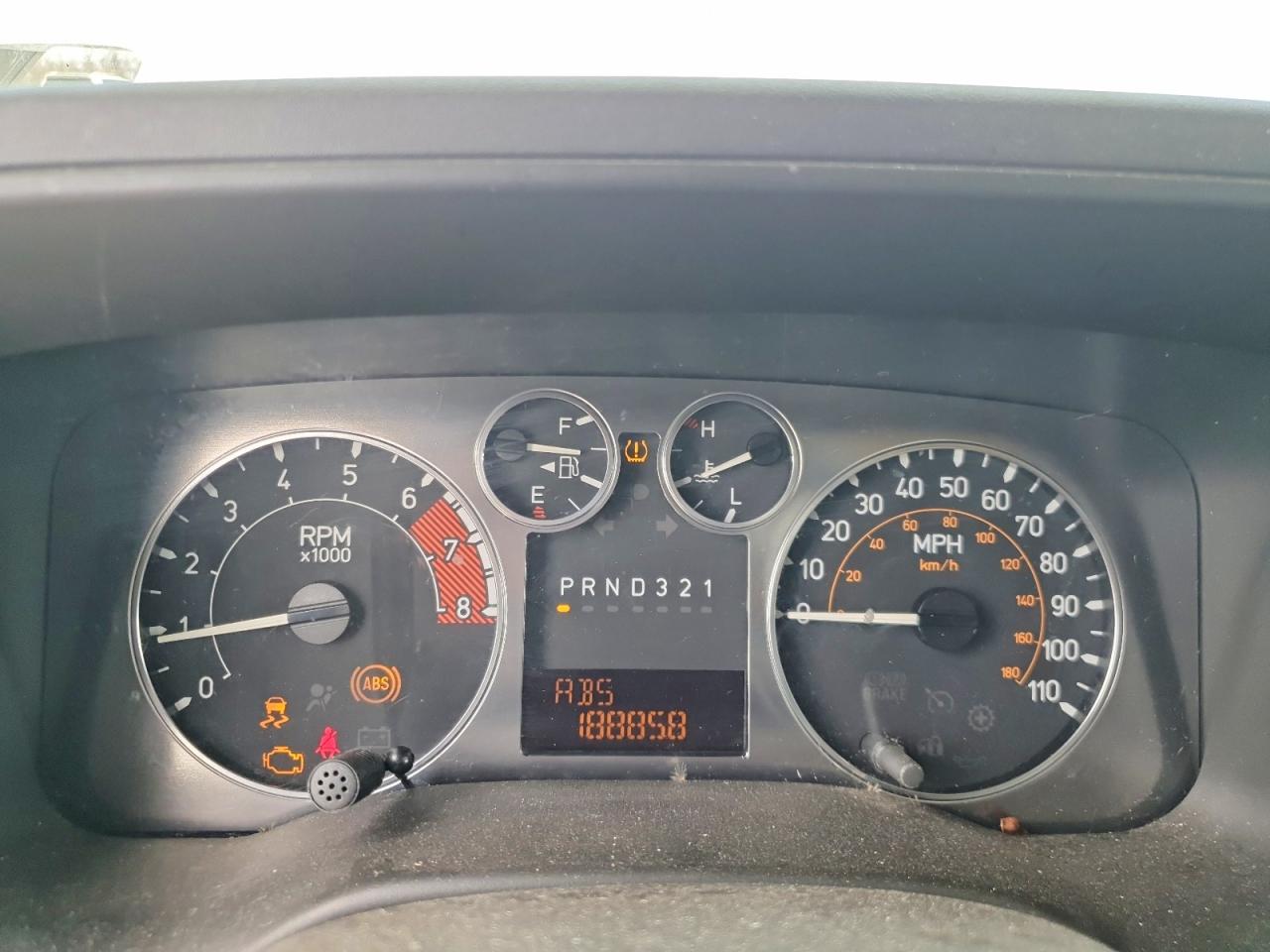 2006 Hummer H3 White vin: 5GTDN136868208977