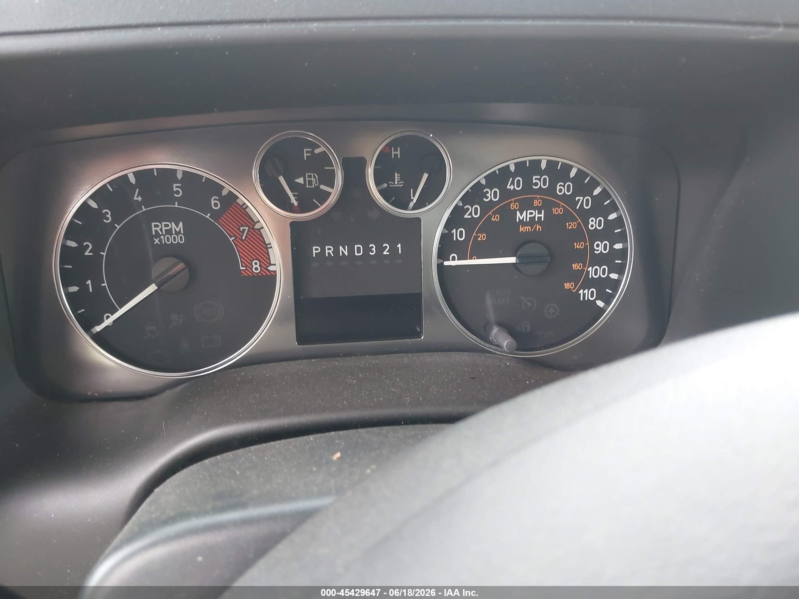 2006 Hummer H3 Suv   White vin: 5GTDN136868244300