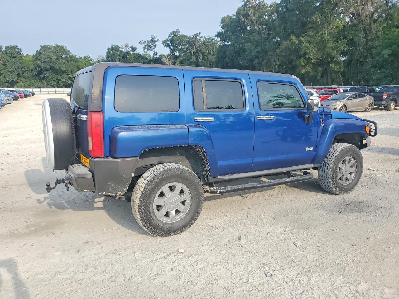 2006 Hummer H3 Blue vin: 5GTDN136868266510