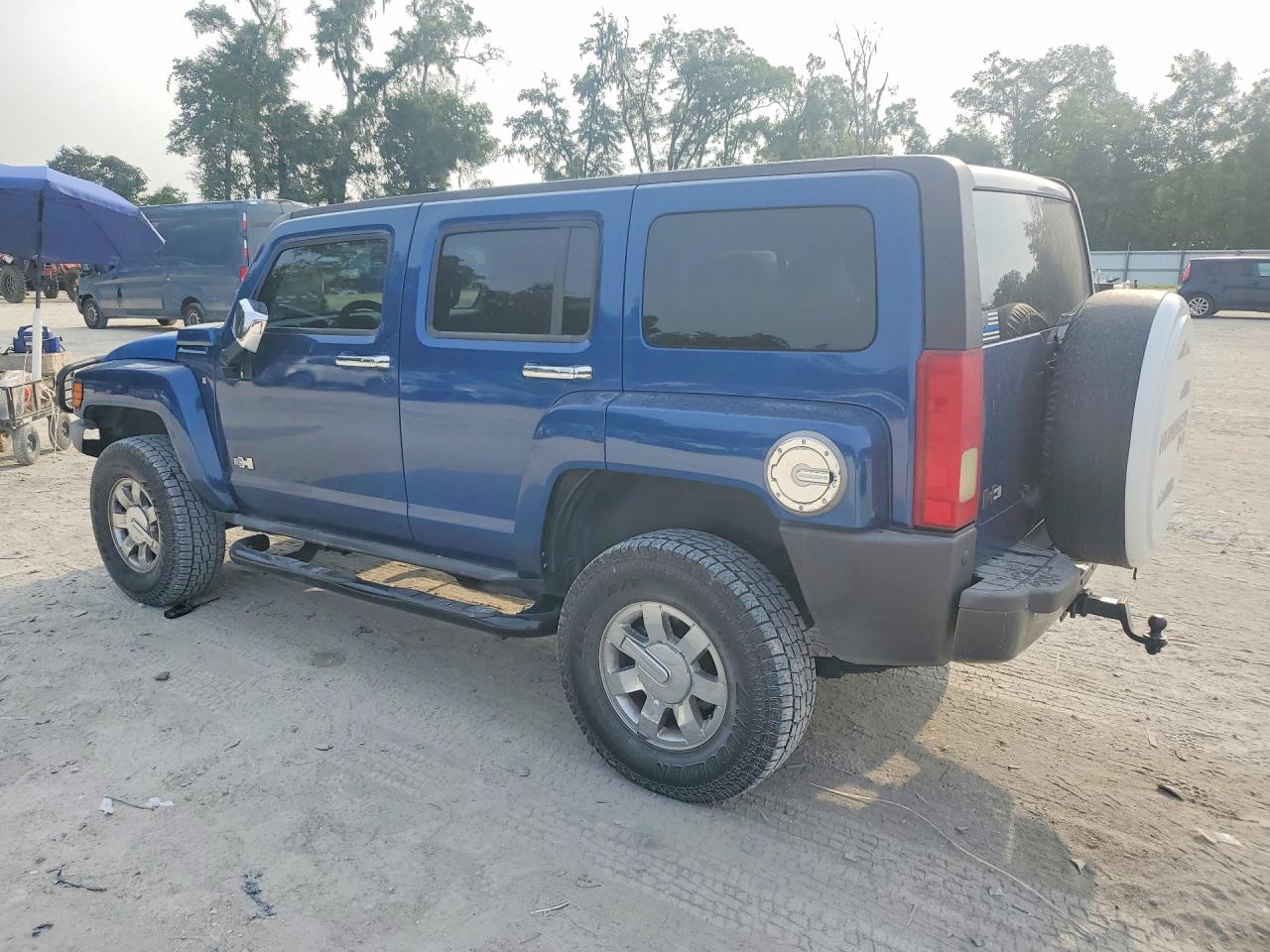 2006 Hummer H3 Blue vin: 5GTDN136868266510