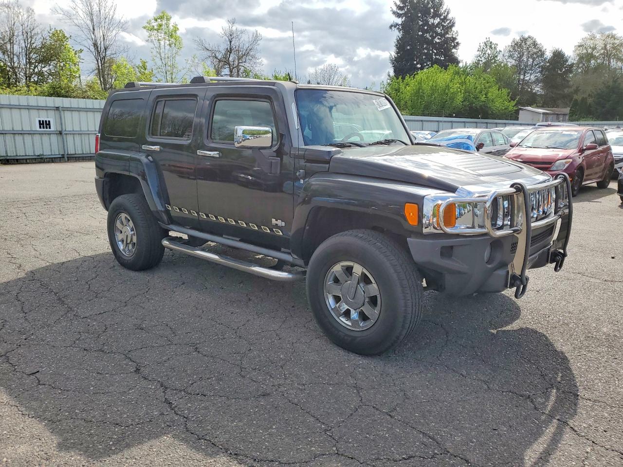 2006 Hummer H3 Черный vin: 5GTDN136968280979