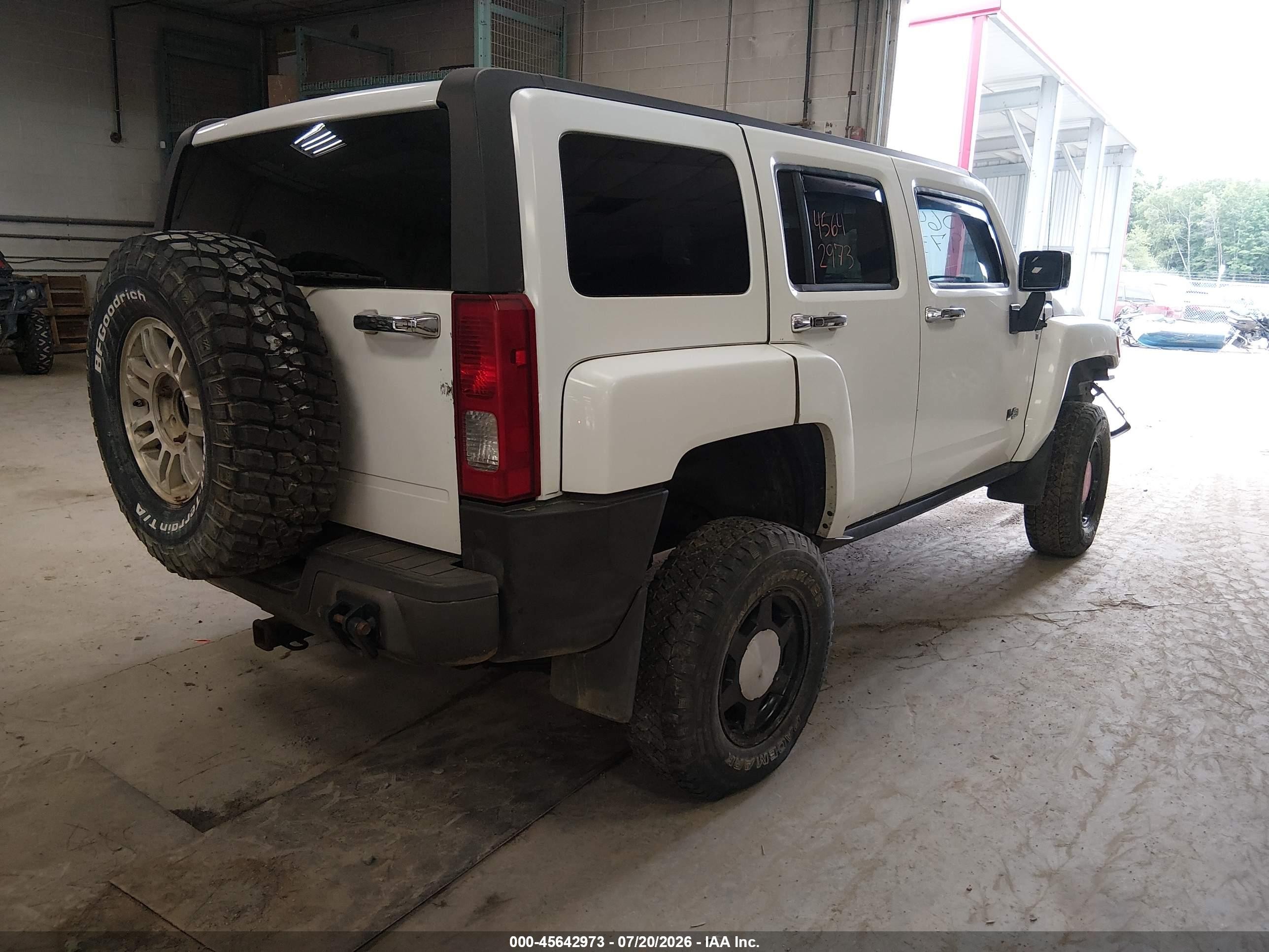 2006 Hummer H3 Suv   Белый vin: 5GTDN136X68297063
